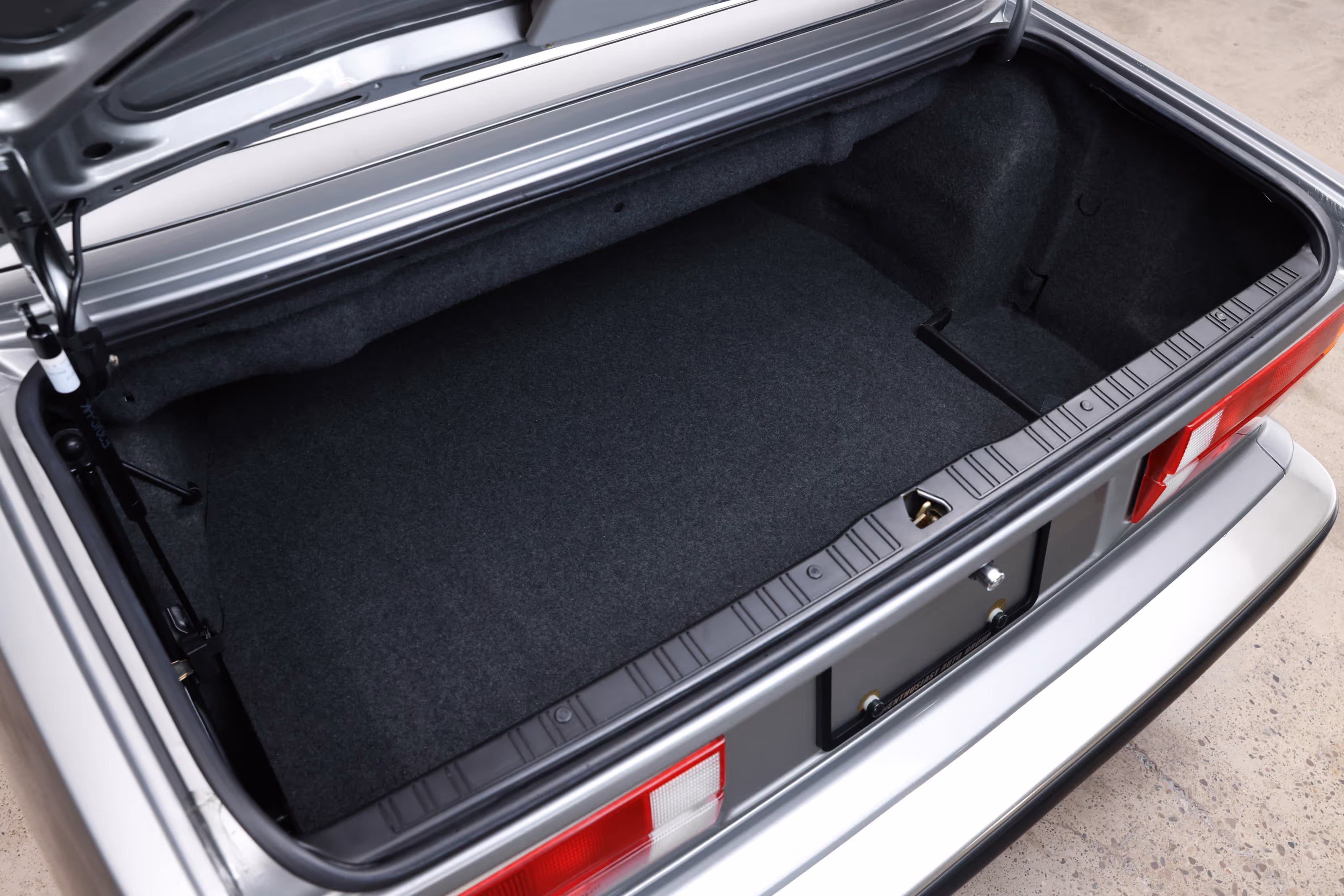 1987 BMW E30 325i Convertible - Image 113