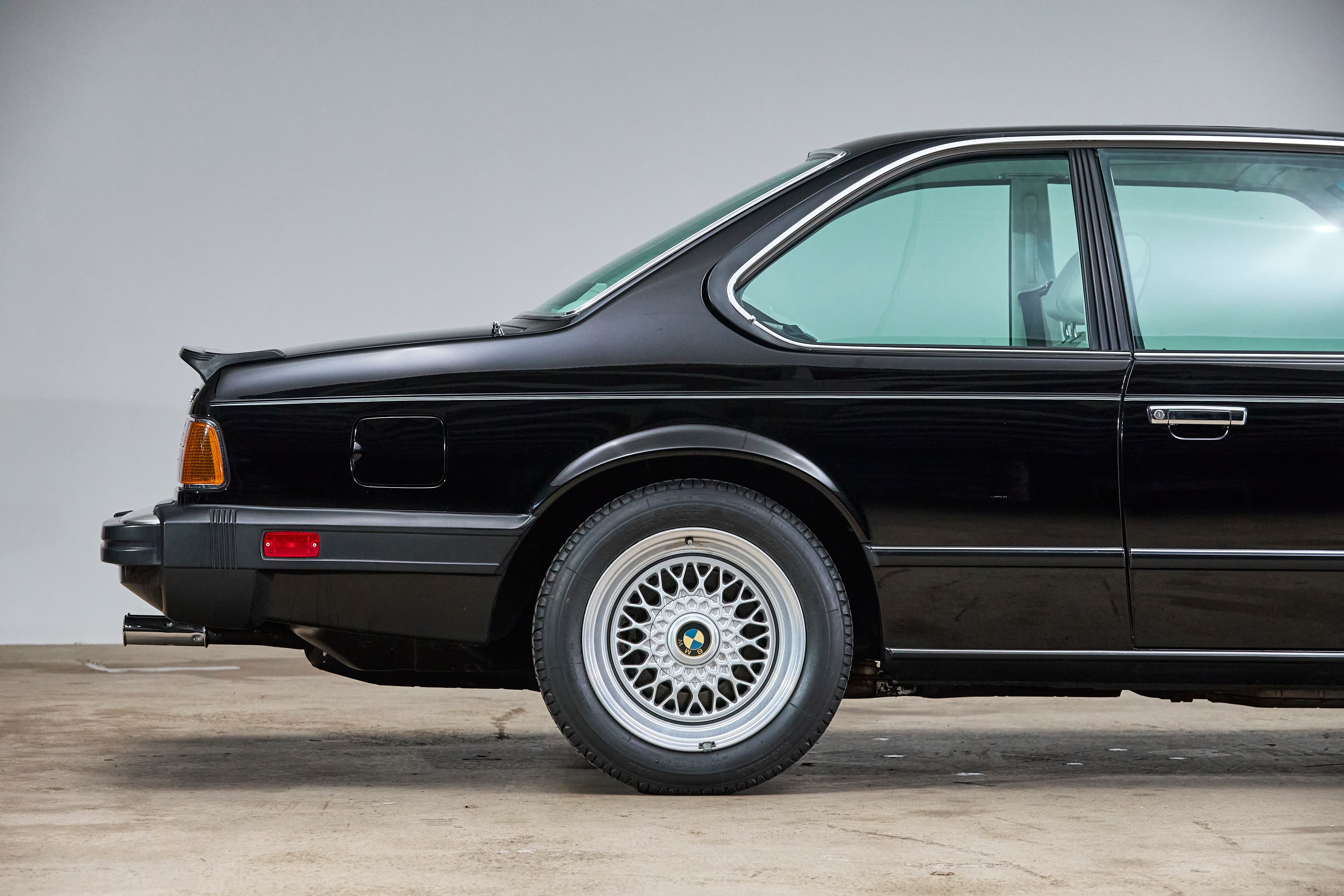 1987 E24 M6 - Image 26