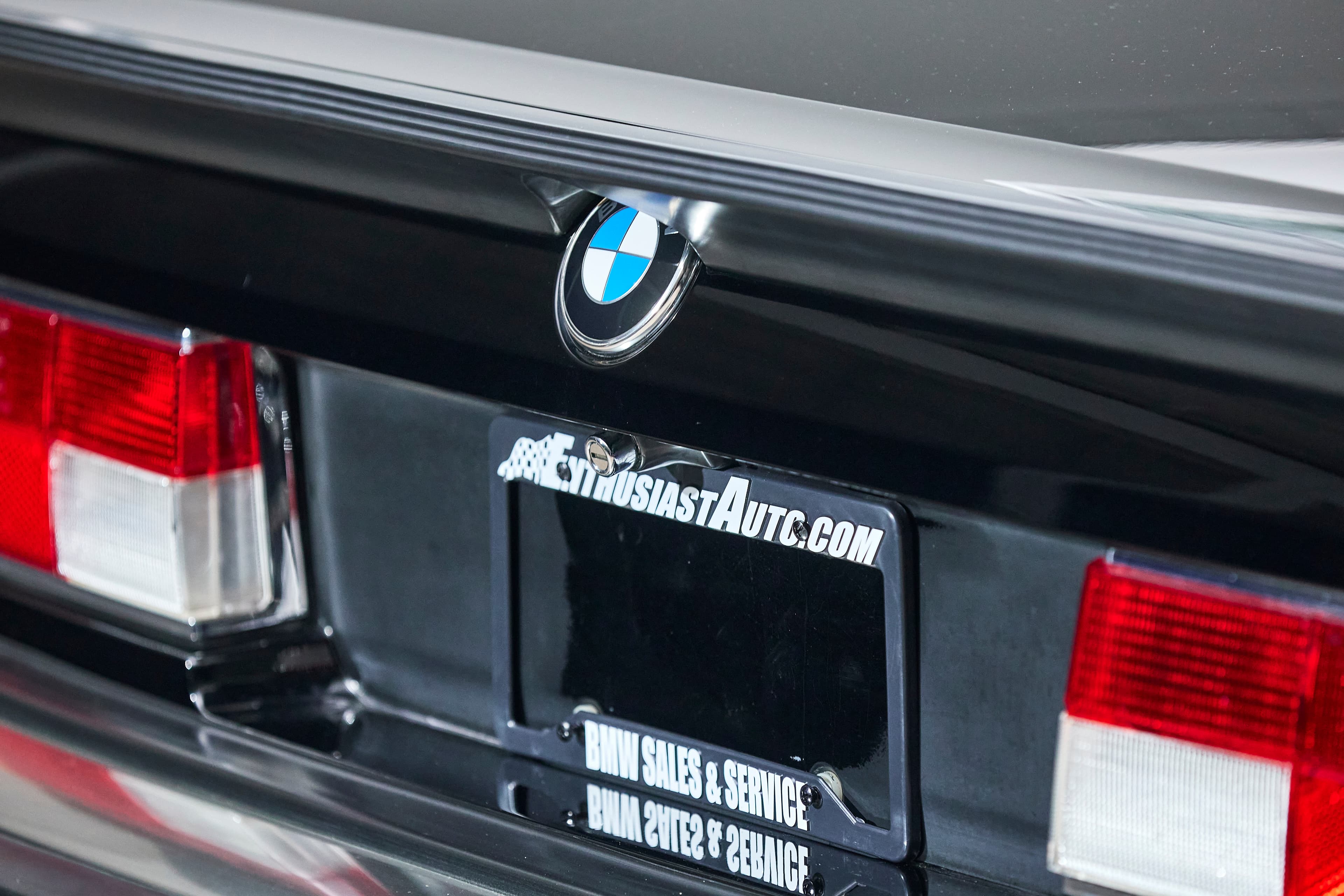 1987 E24 M6 - Image 39