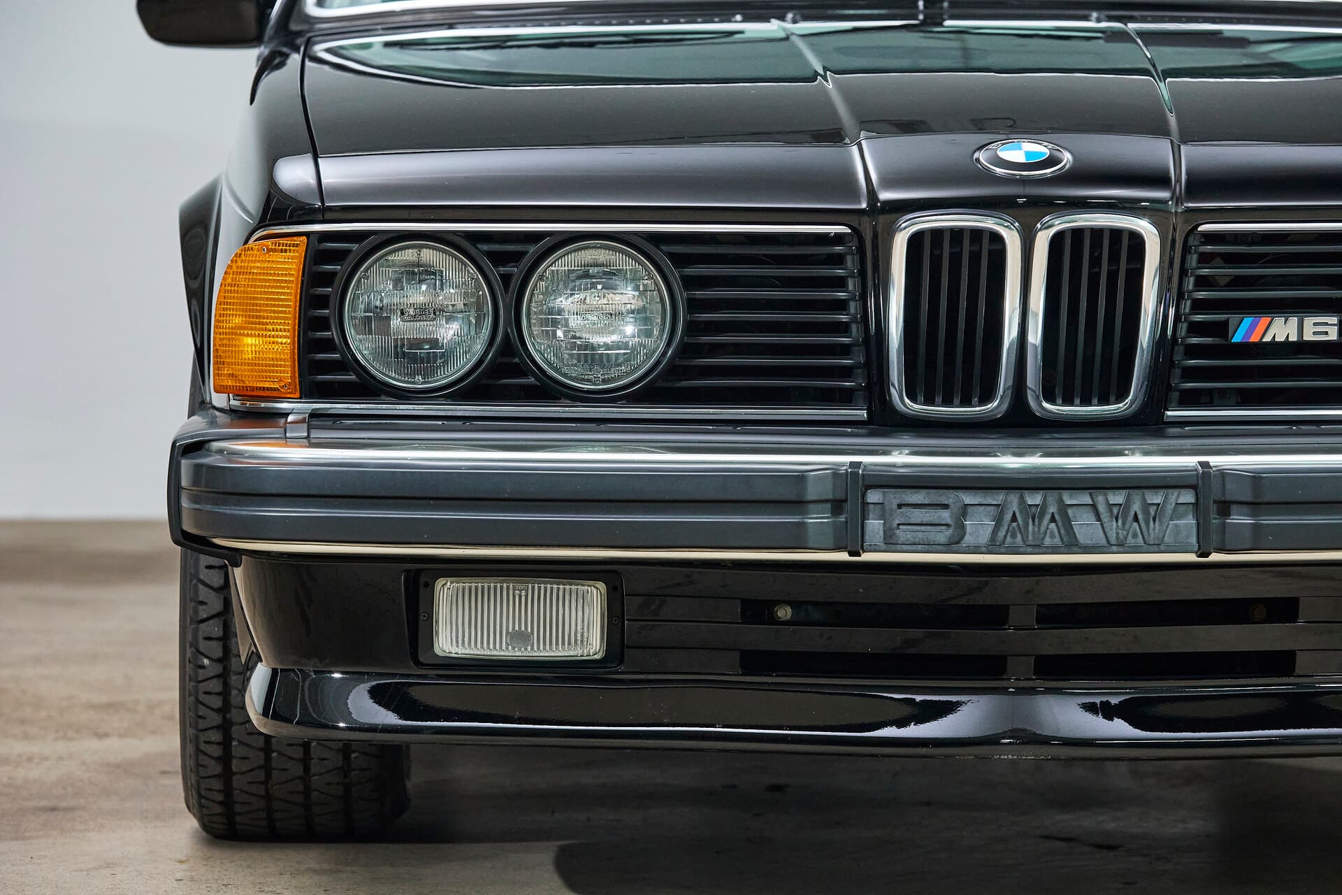1987 E24 M6 - Image 9