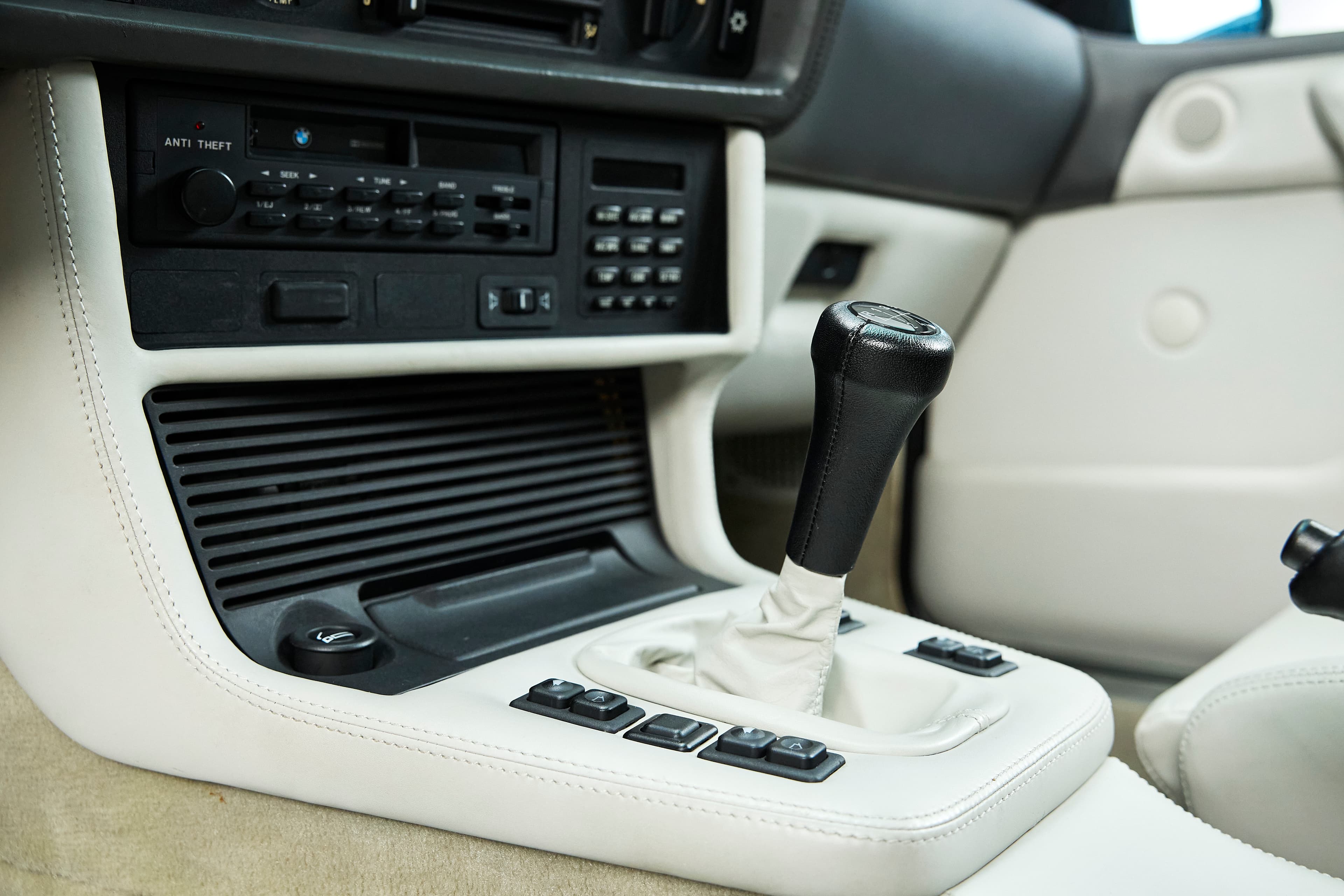 1987 E24 M6 - Image 59