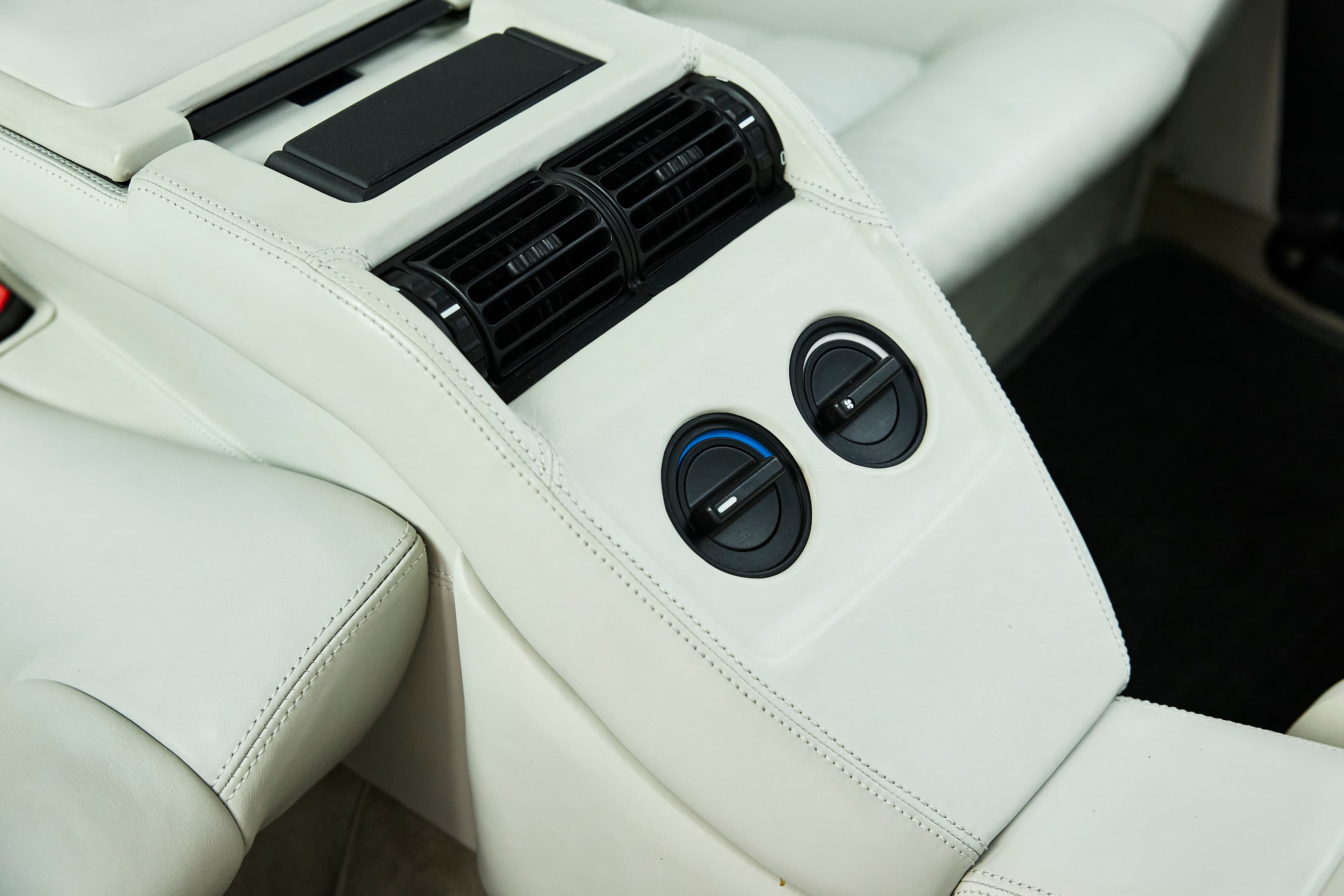 1987 E24 M6 - Image 88