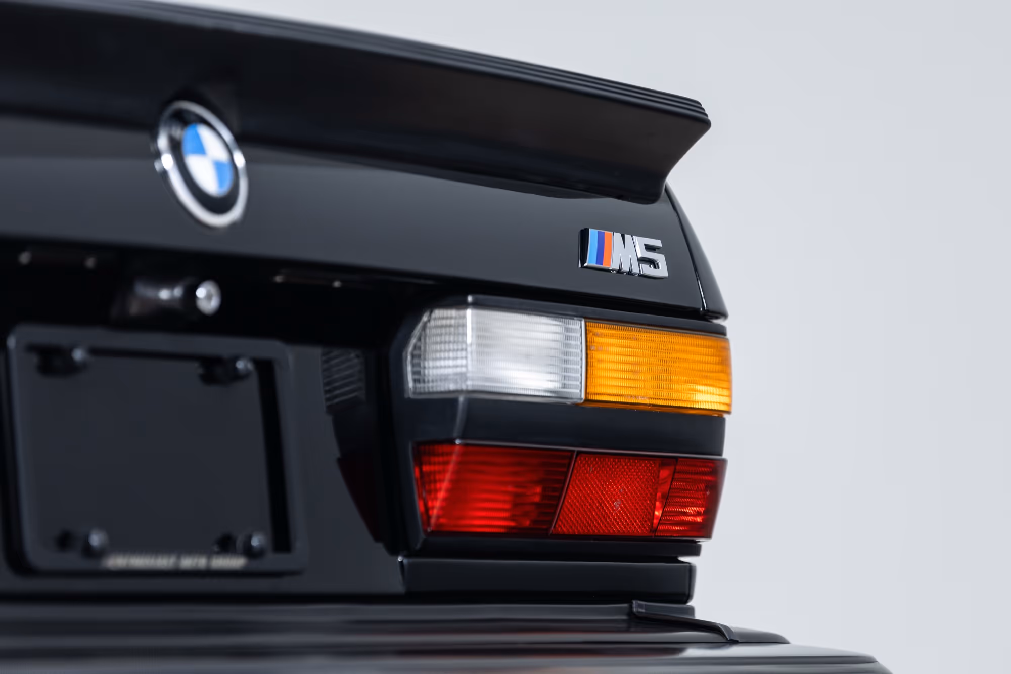 1988 BMW E28 M5 - Image 16