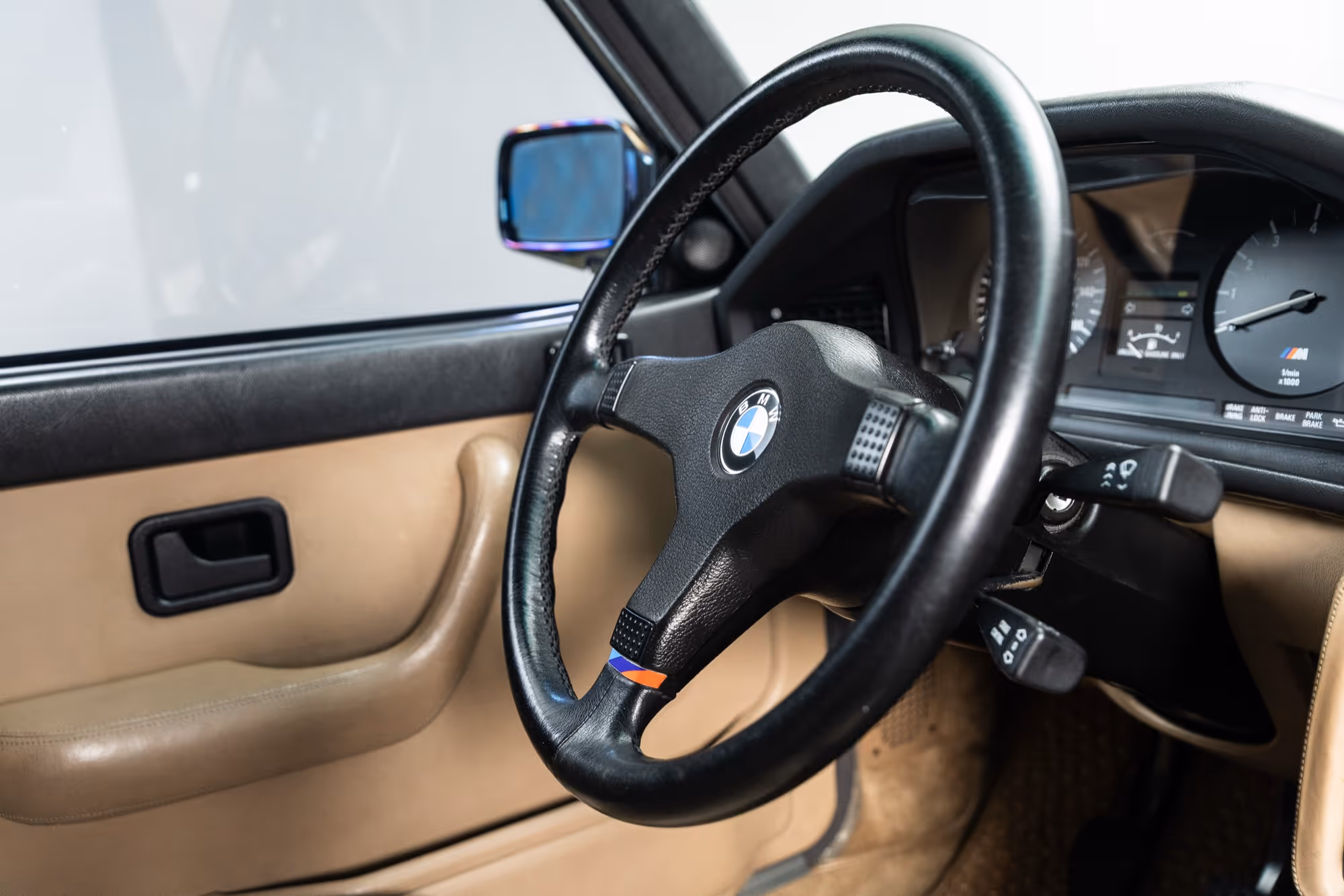 1988 BMW E28 M5 - Image 34