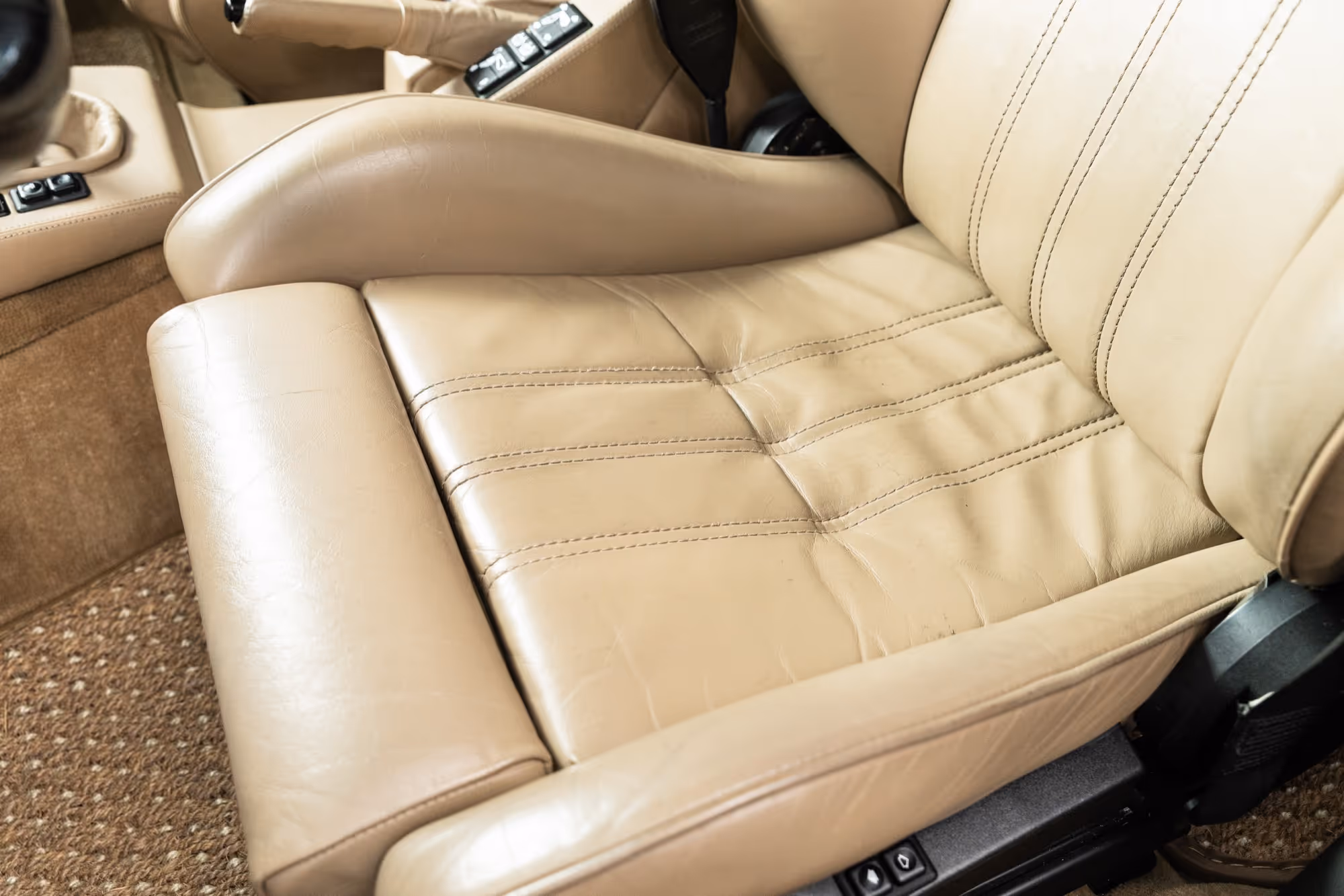 1988 BMW E28 M5 - Image 51