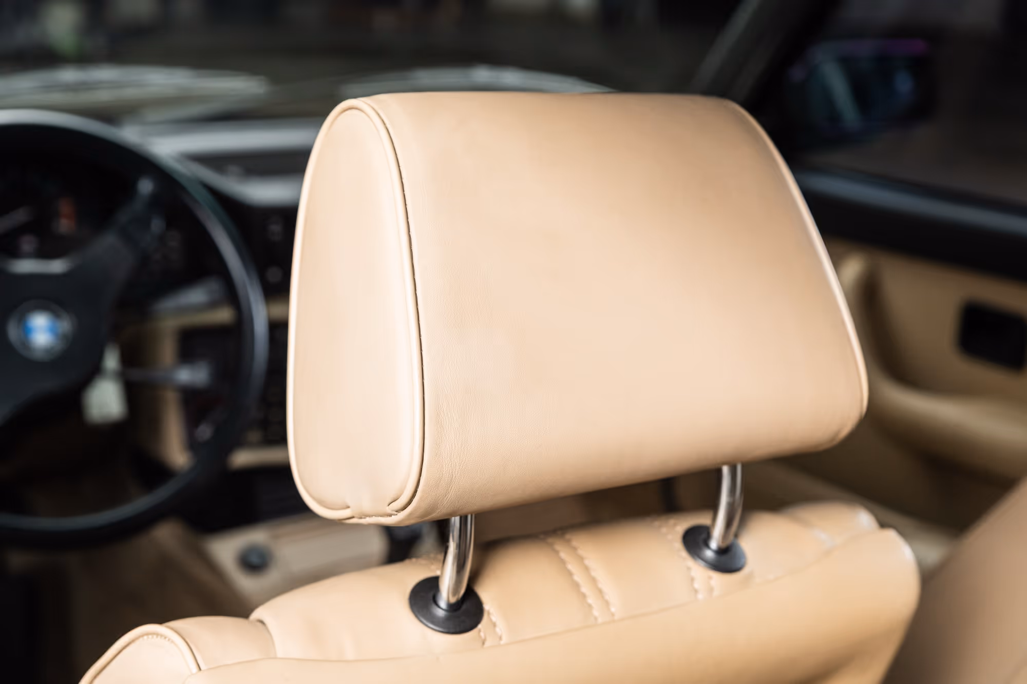 1988 BMW E28 M5 - Image 55