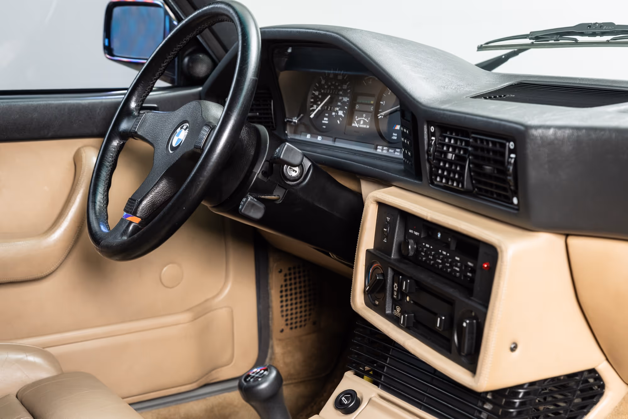 1988 BMW E28 M5 - Image 36