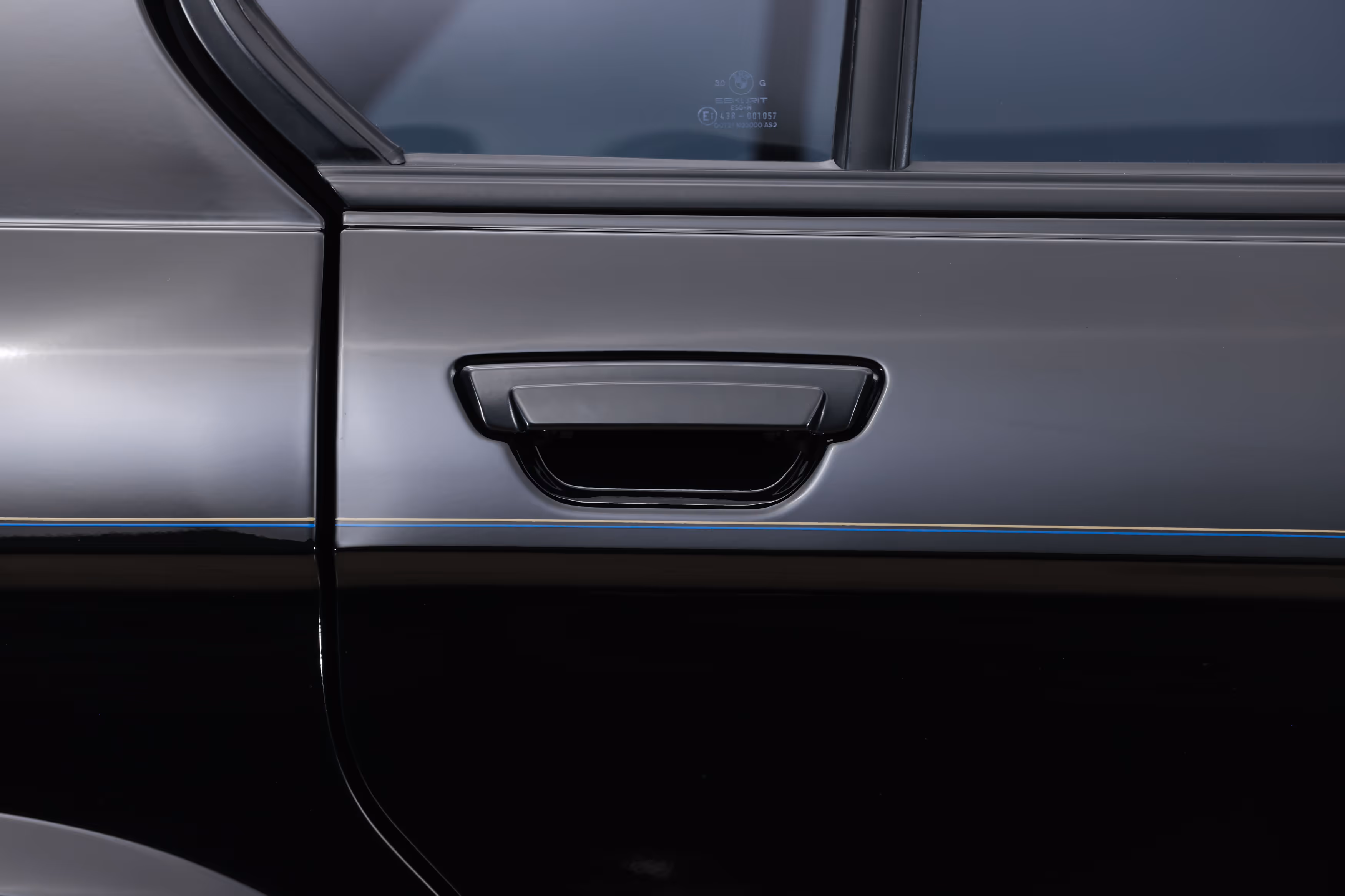 1988 BMW E28 M5 - Image 34
