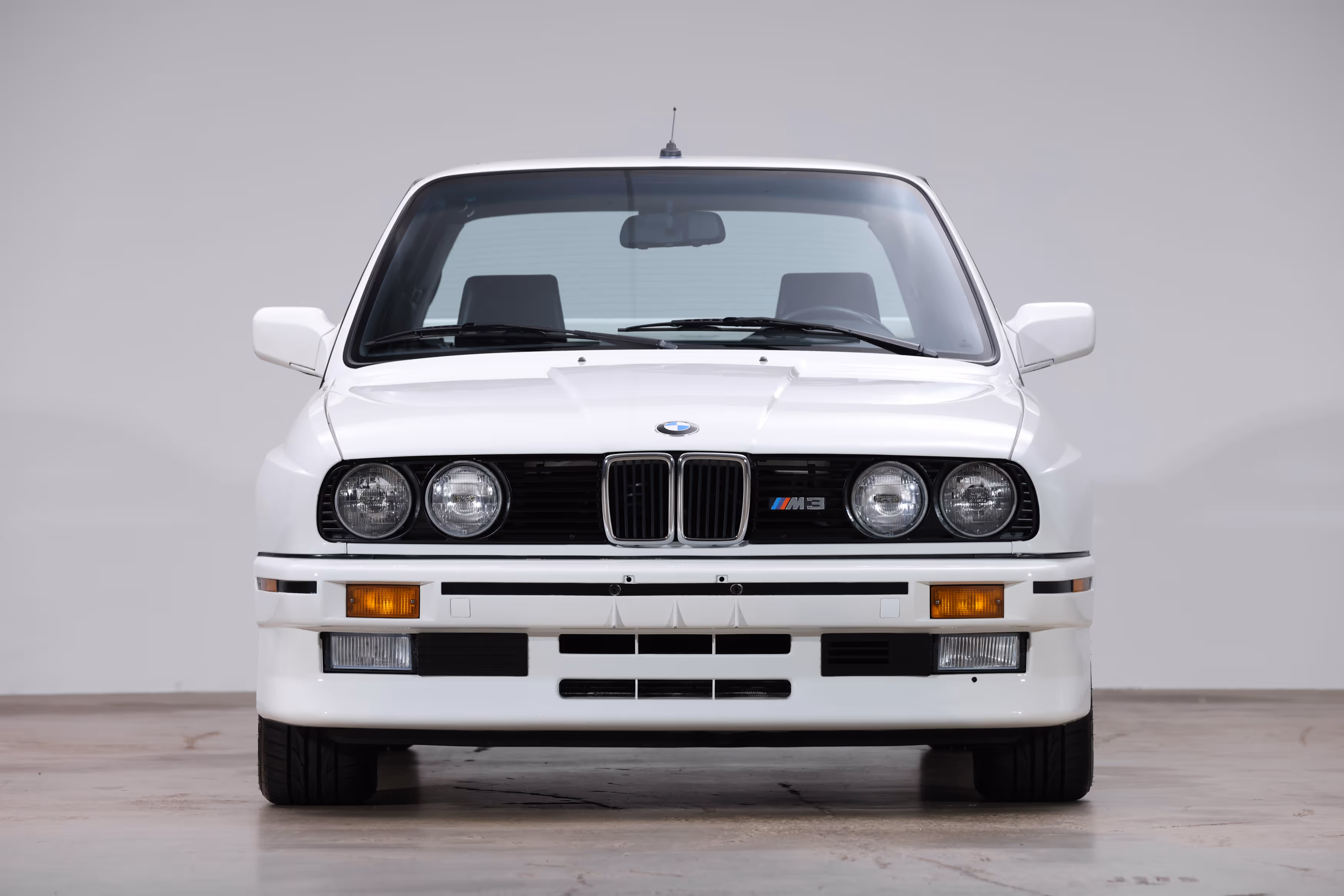 1988 BMW E30 M3 - Image 3