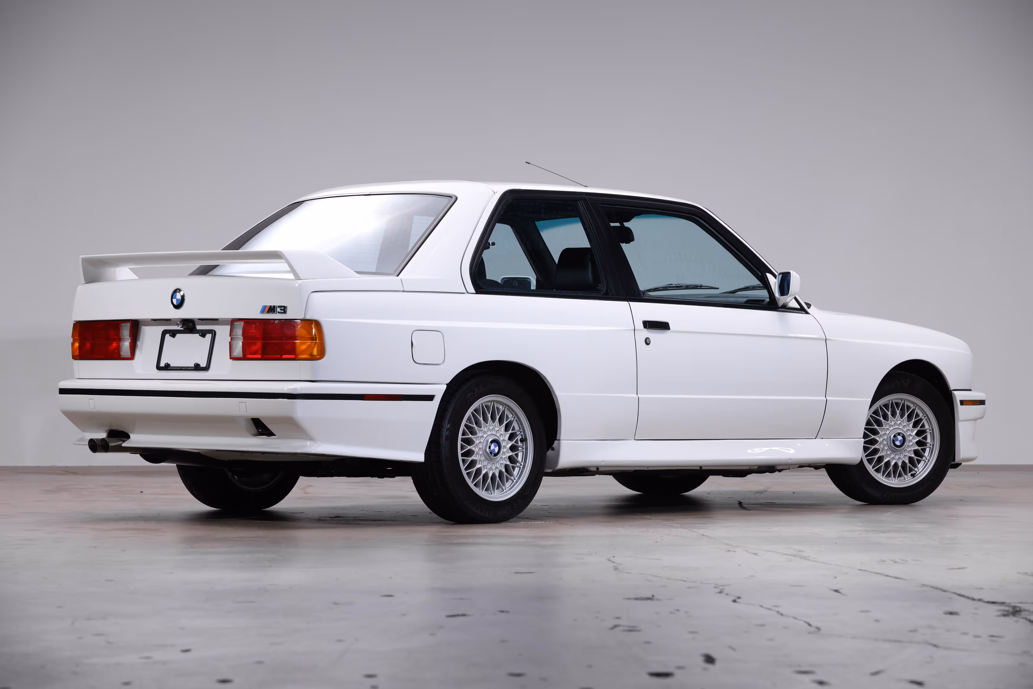 1988 BMW E30 M3 - Image 5