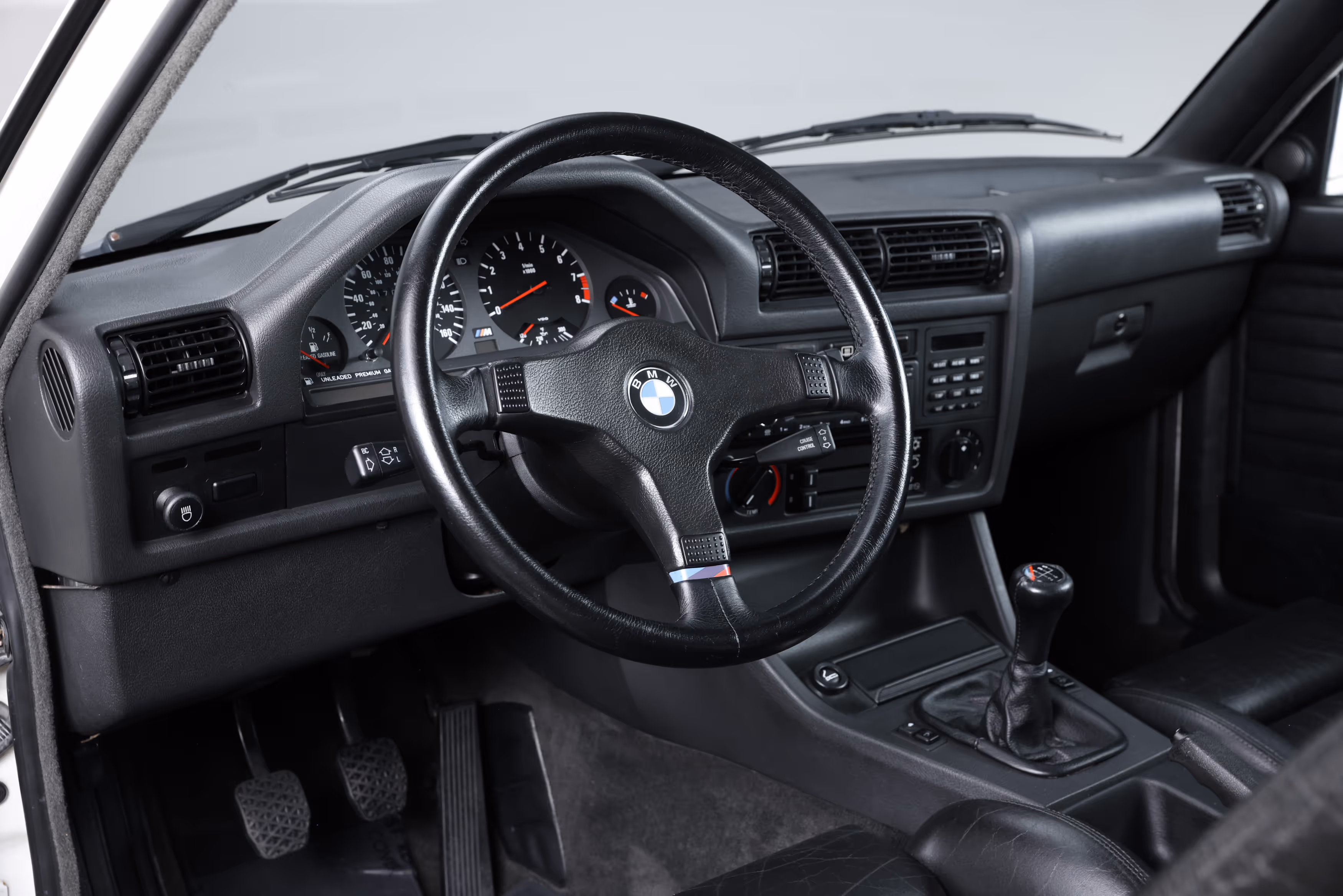 1988 BMW E30 M3 - Image 45