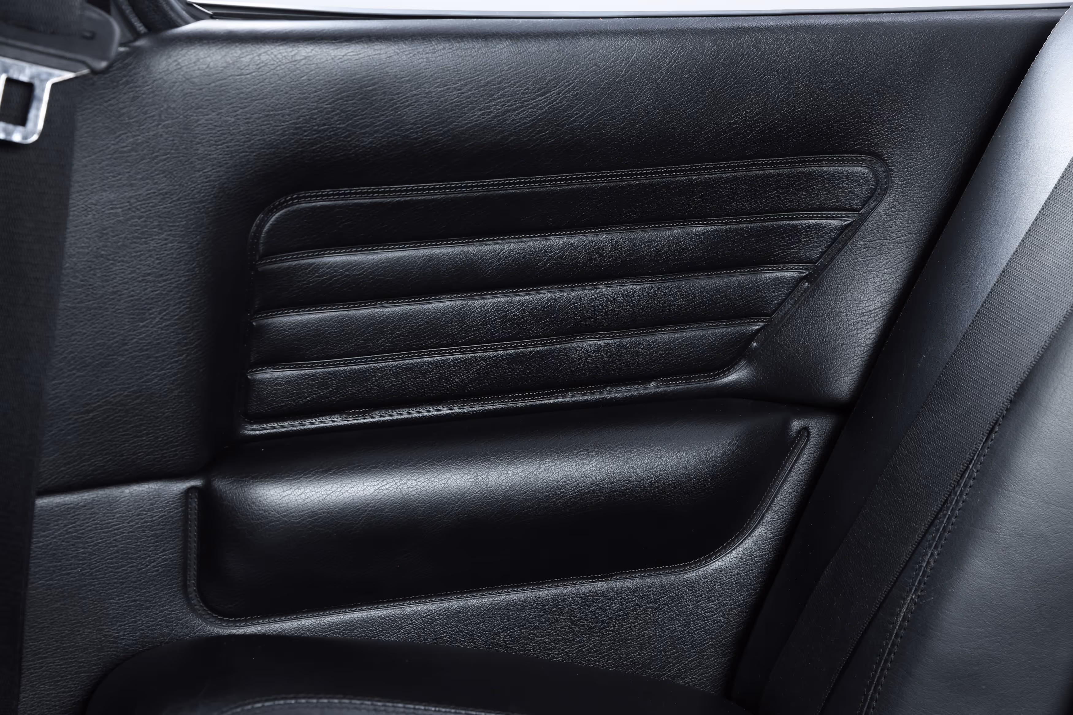 1988 BMW E30 M3 - Image 92