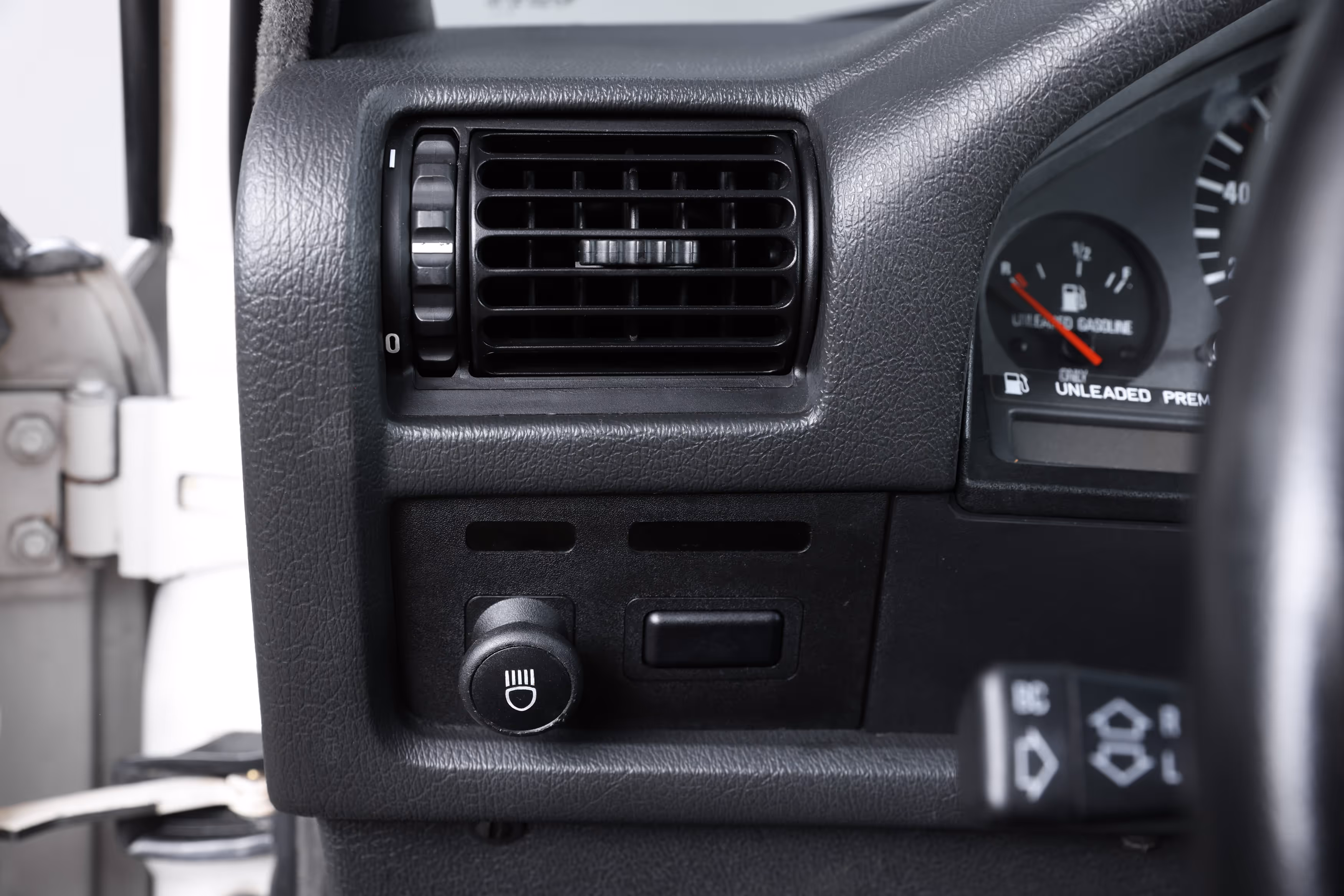 1988 BMW E30 M3 - Image 50
