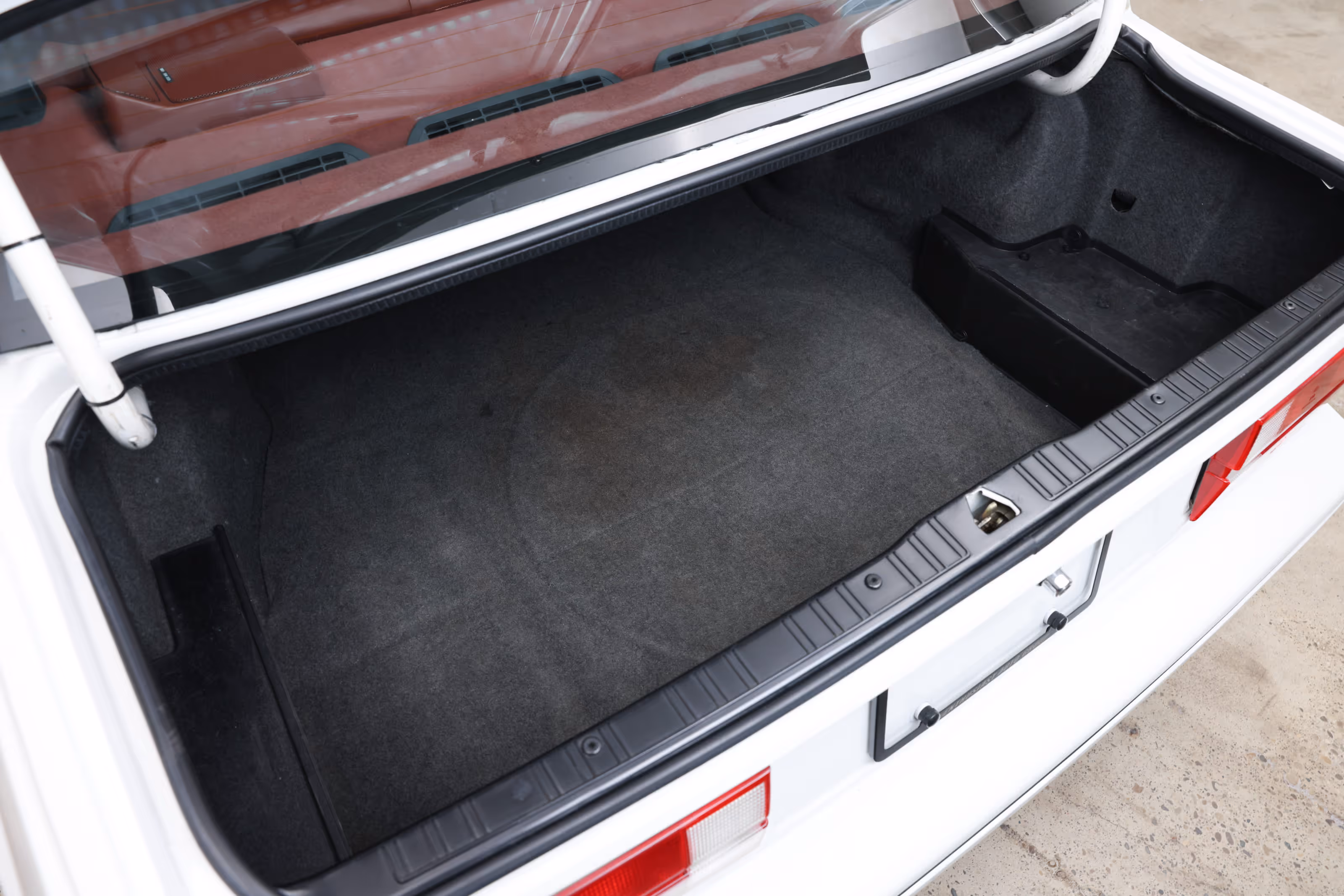 1988 BMW E30 M3 - Image 89