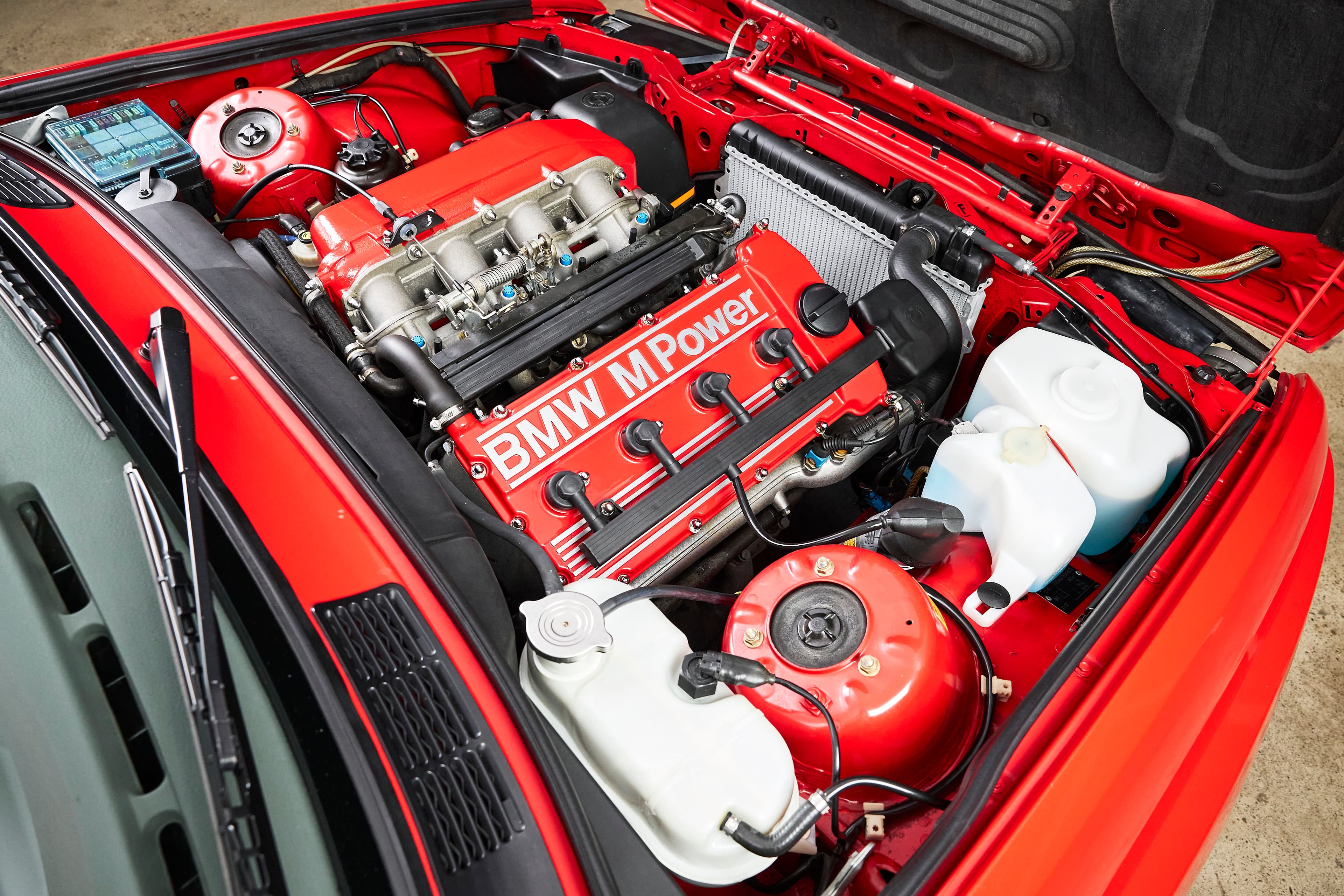 1989 Johnny Cecotto E30 M3 - Image 97