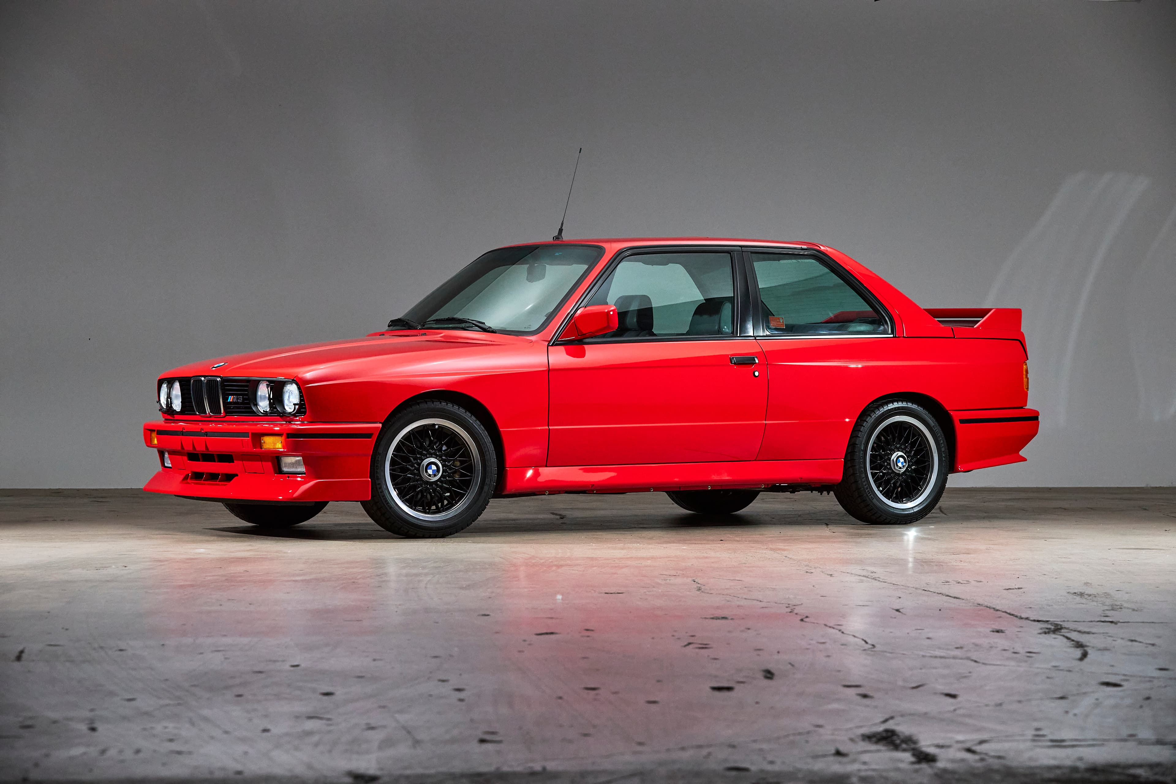 1989 Johnny Cecotto E30 M3 - Image 2