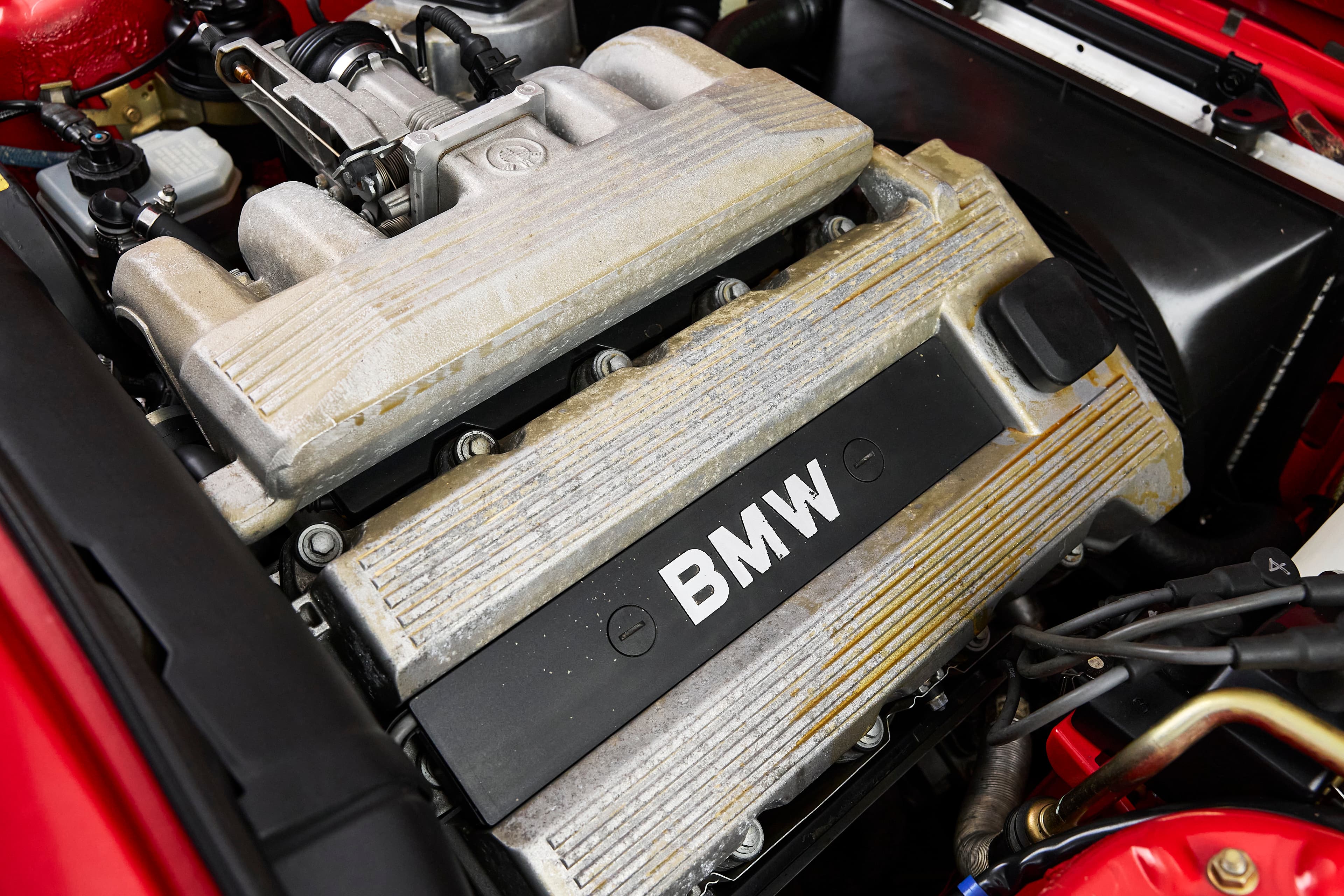 1991 BMW E30 318is - Image 100