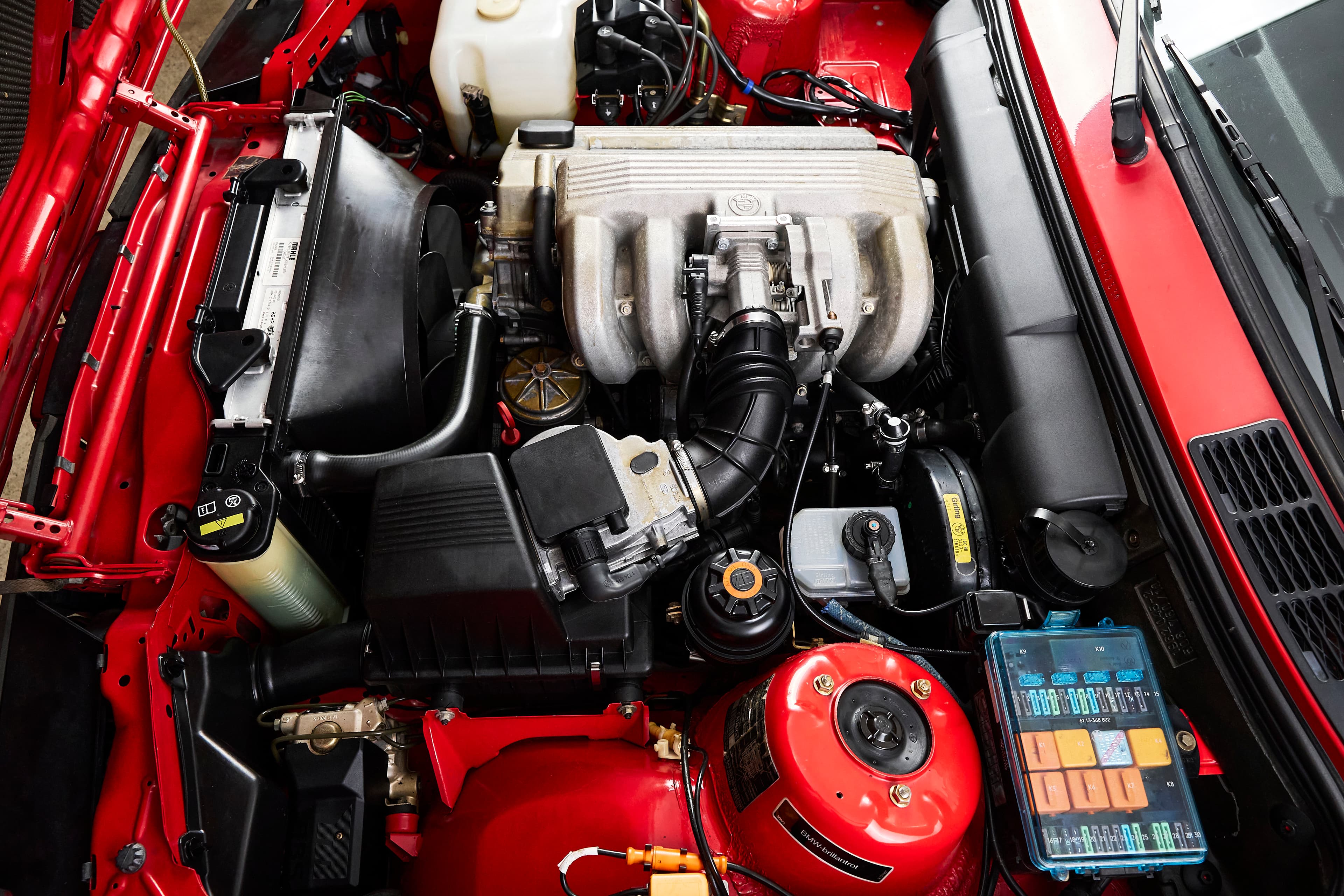 1991 BMW E30 318is - Image 101
