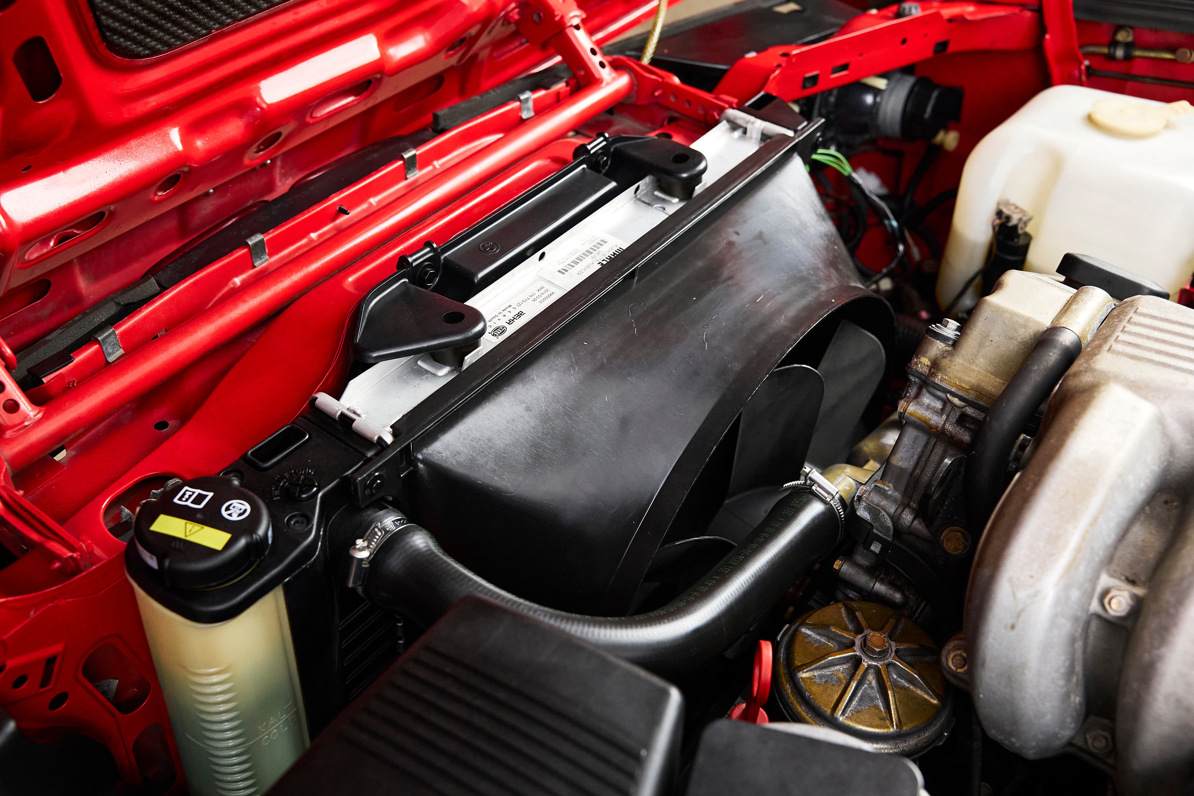 1991 BMW E30 318is - Image 102