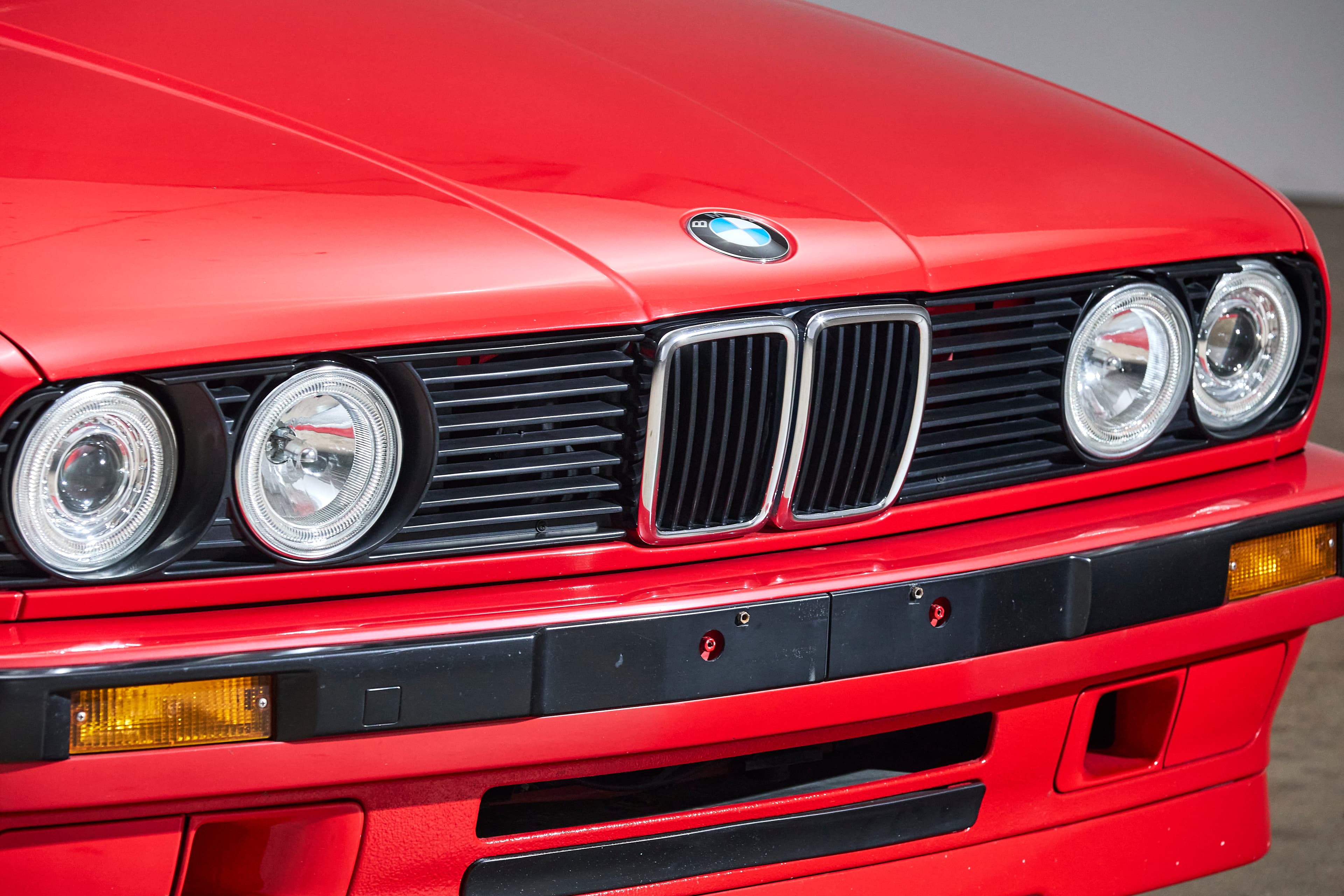 1991 BMW E30 318is - Image 34