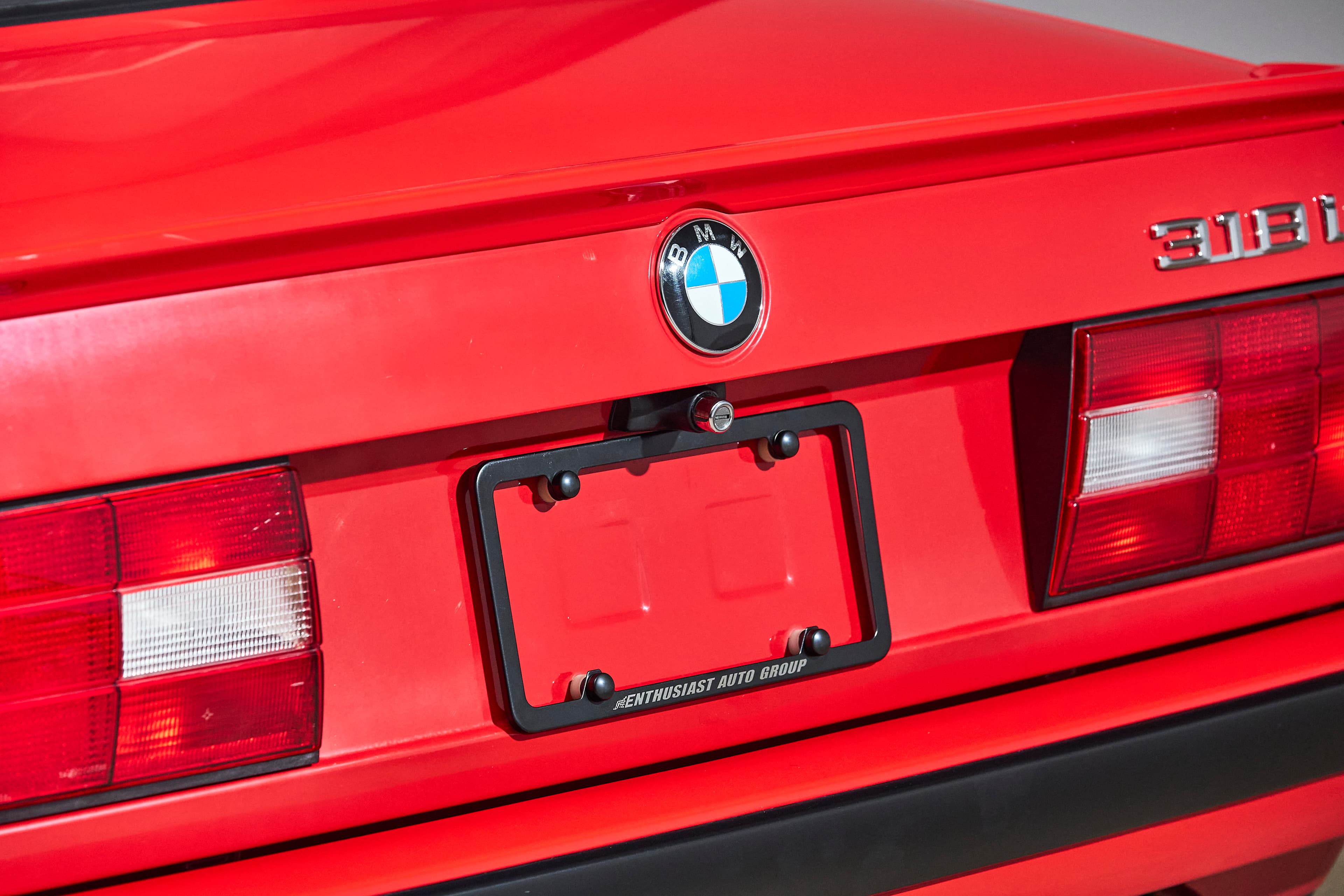 1991 BMW E30 318is - Image 37