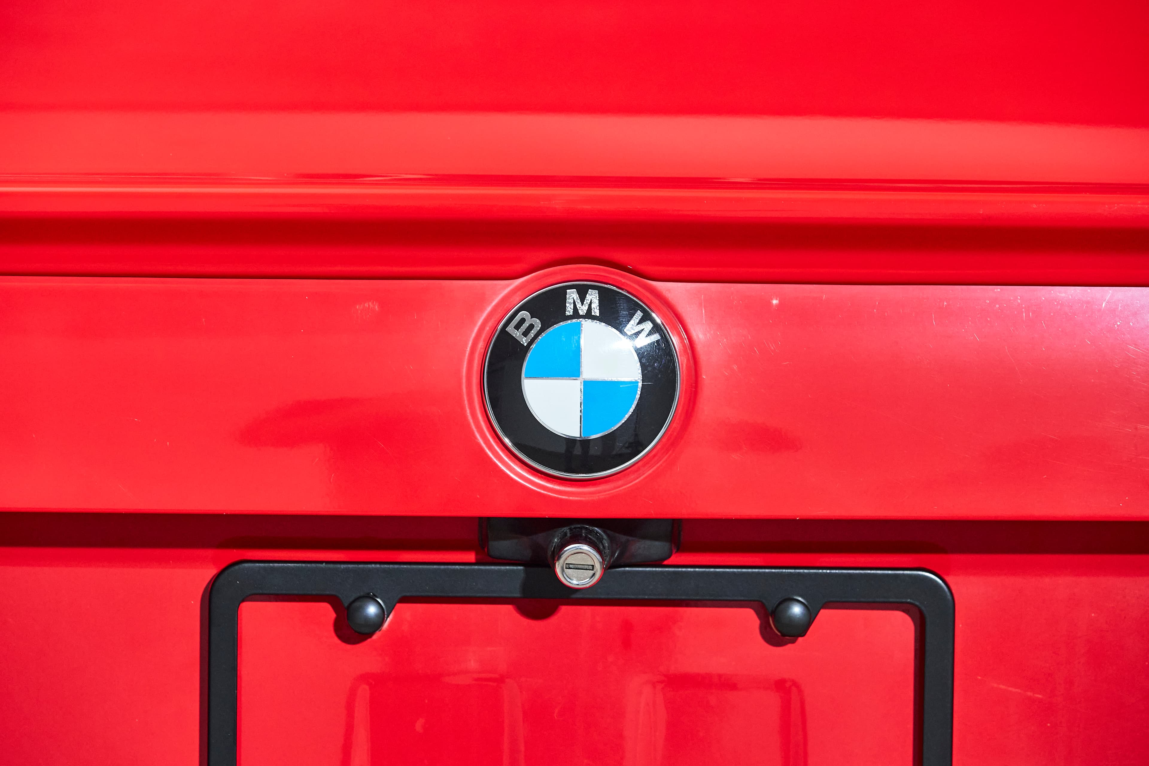 1991 BMW E30 318is - Image 38