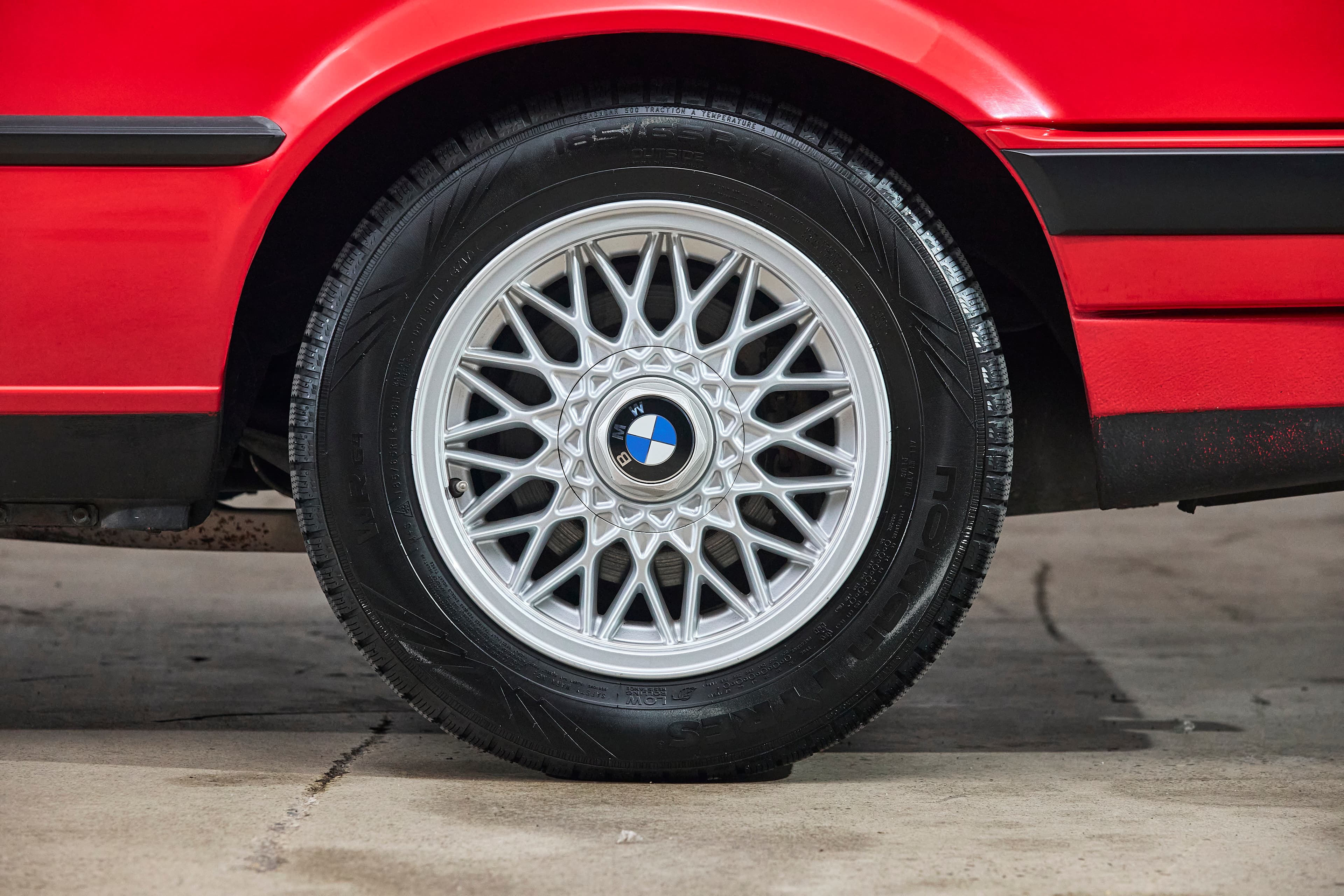 1991 BMW E30 318is - Image 42