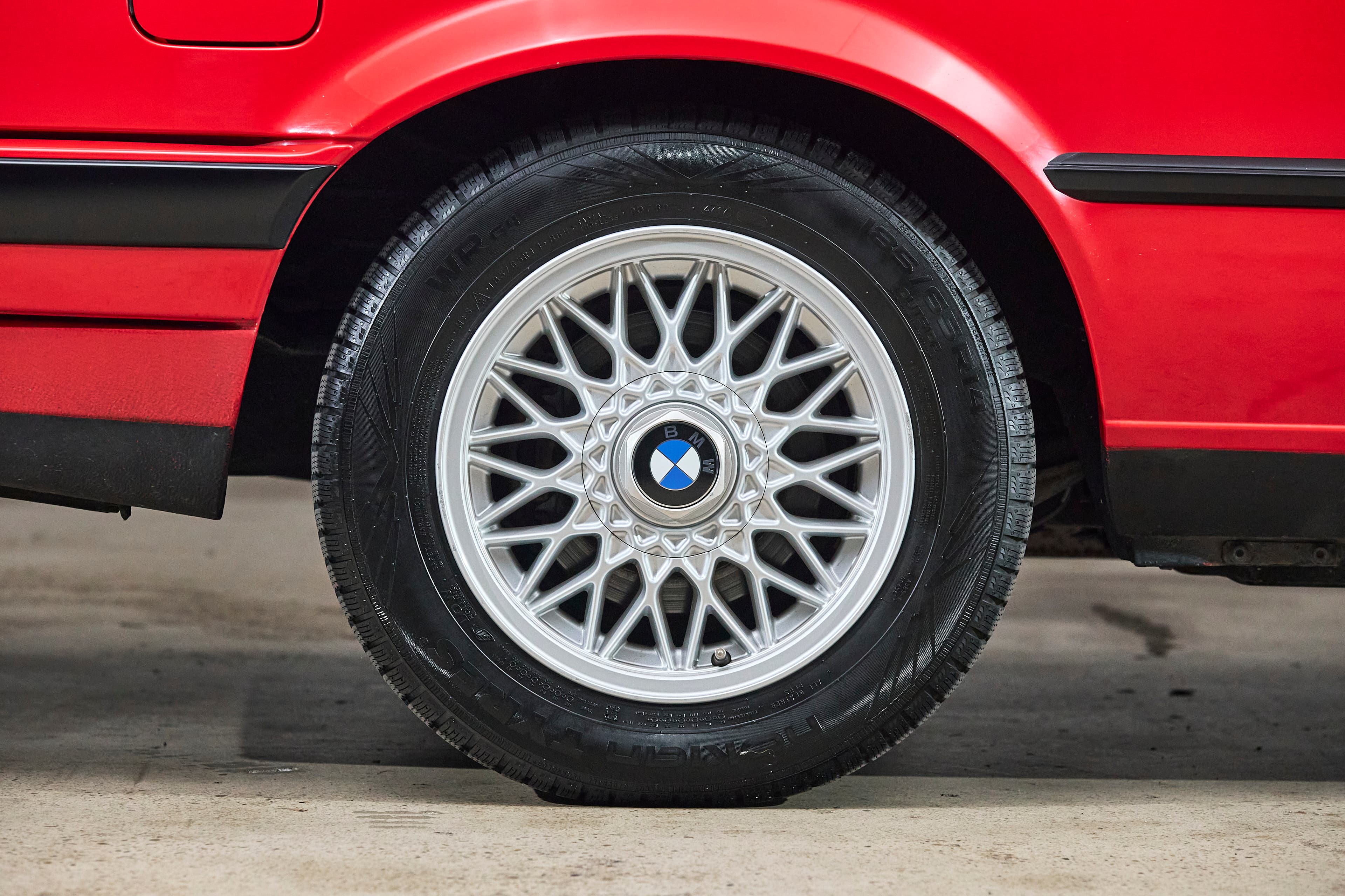 1991 BMW E30 318is - Image 43