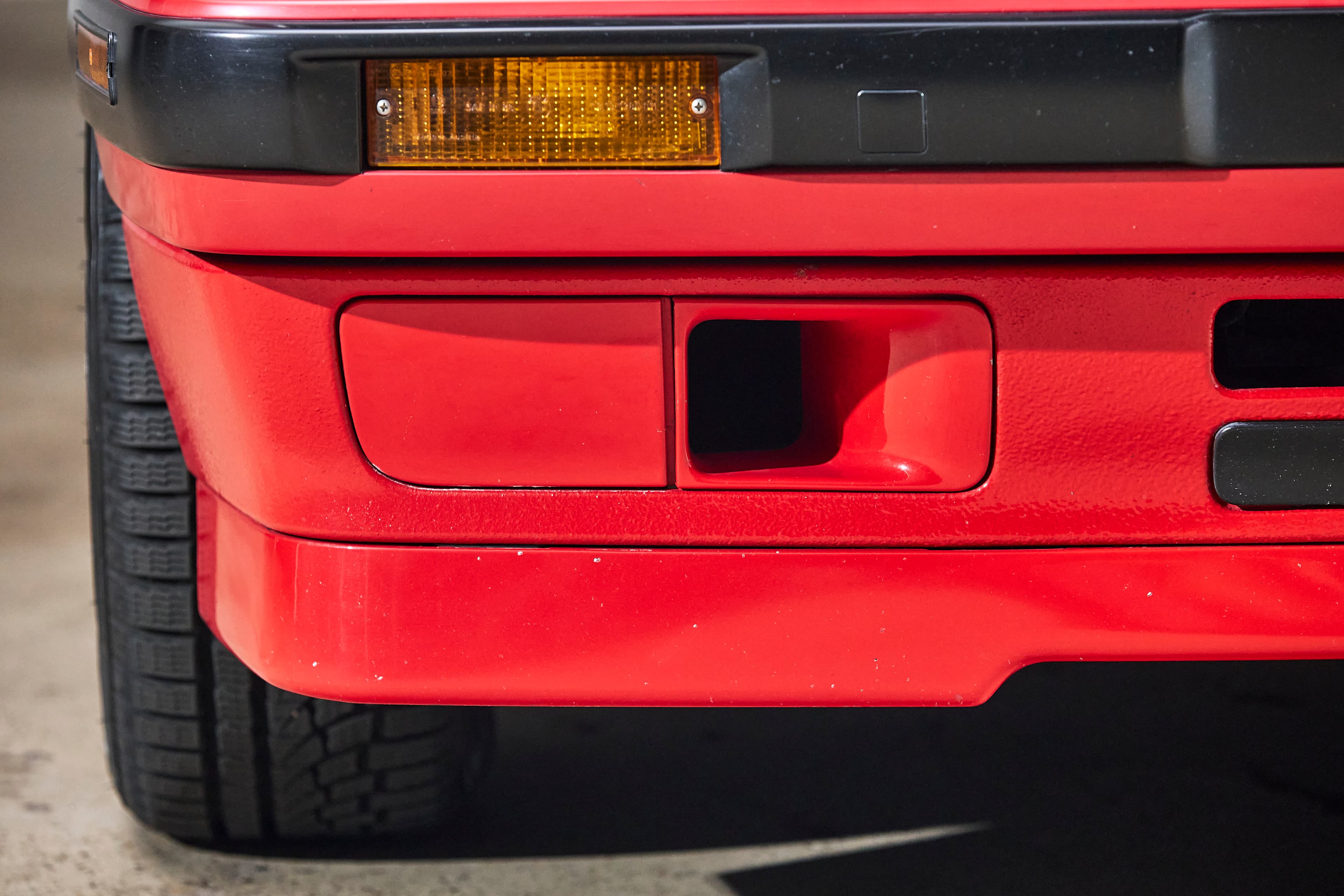 1991 BMW E30 318is - Image 10