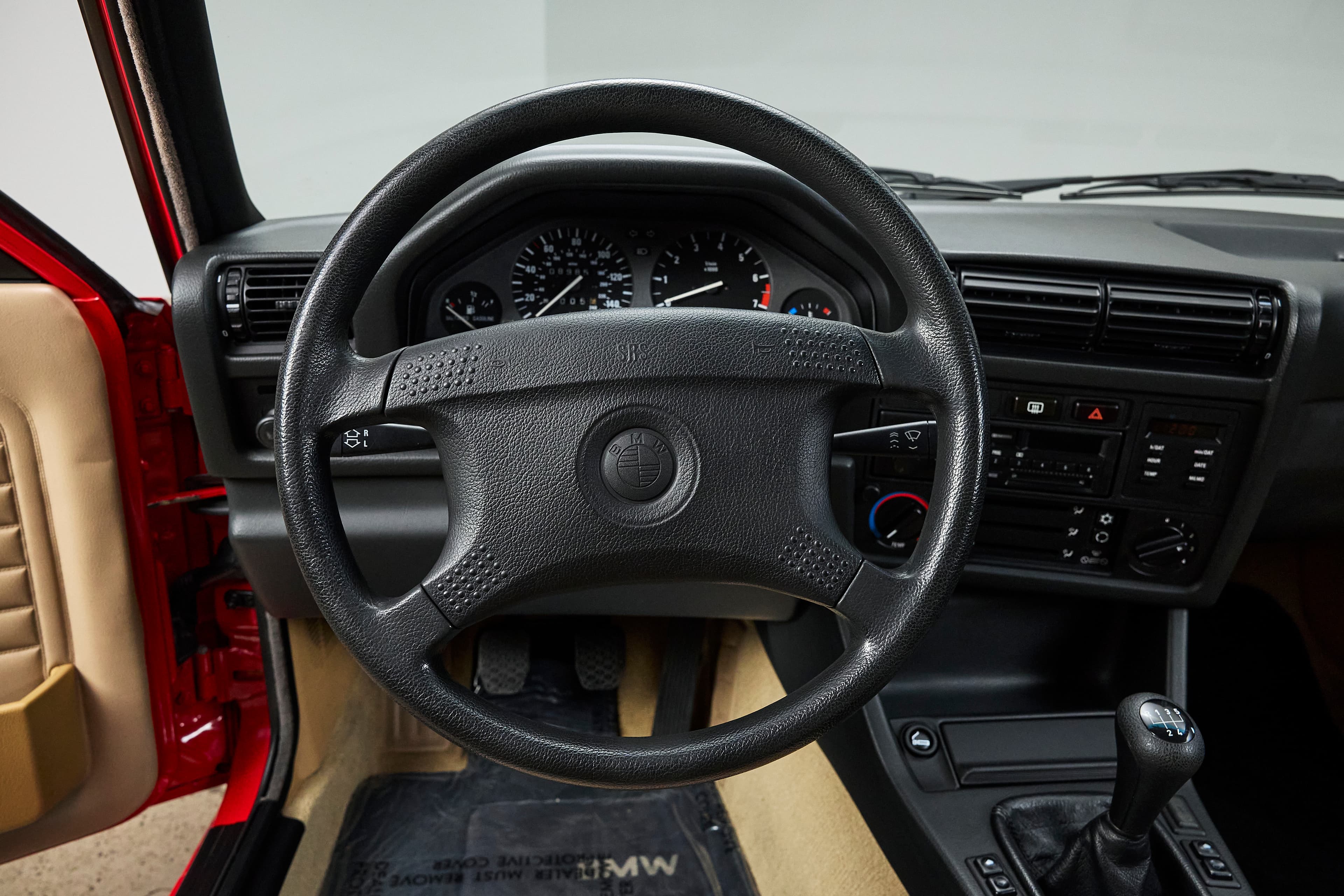 1991 BMW E30 318is - Image 46