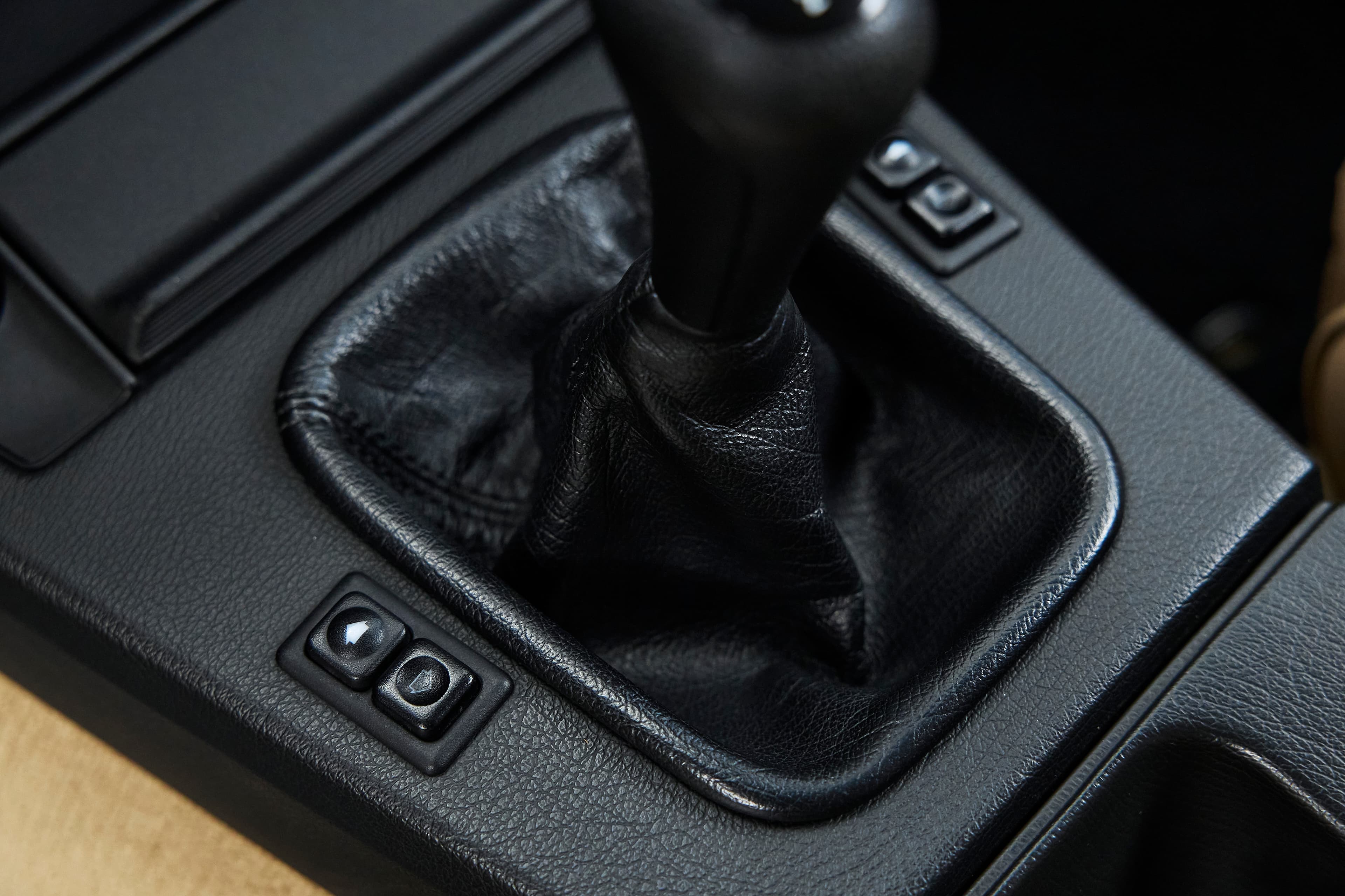 1991 BMW E30 318is - Image 58