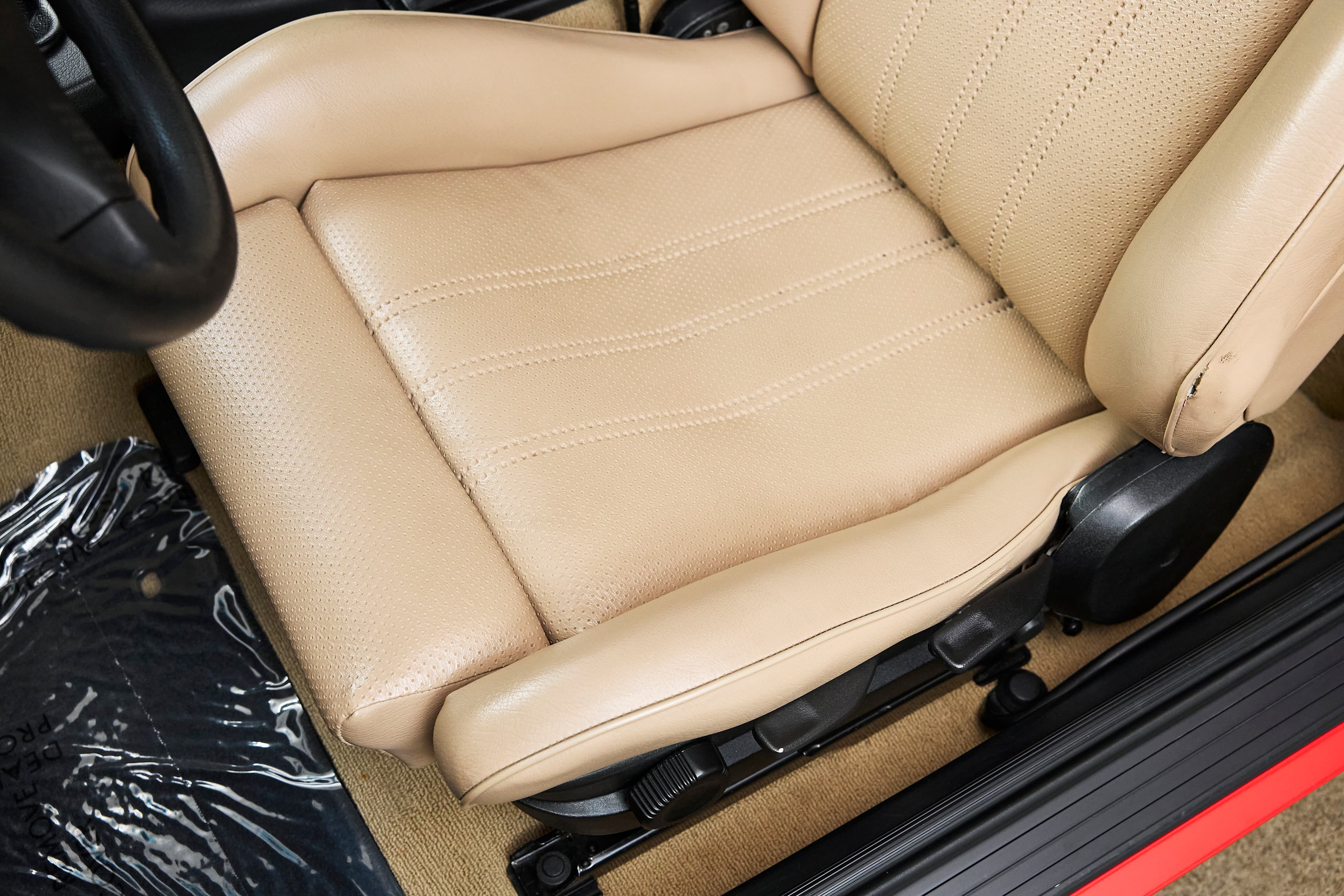 1991 BMW E30 318is - Image 67
