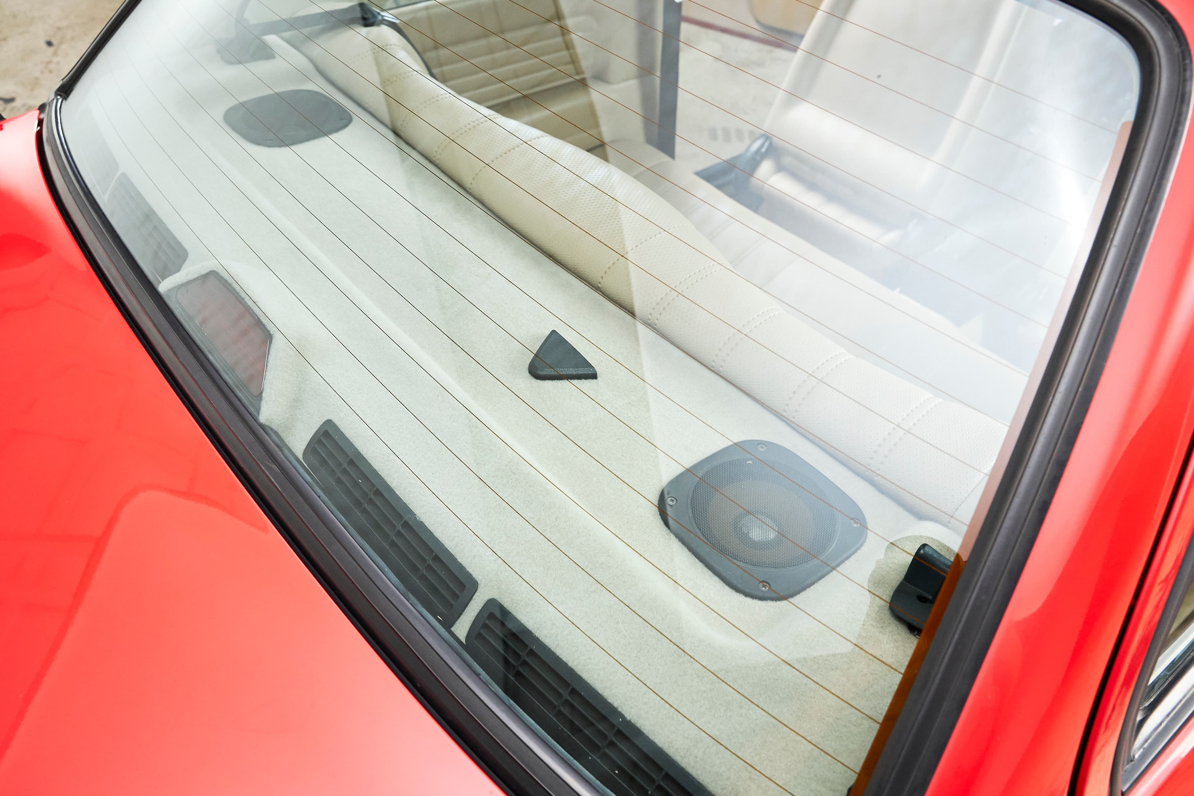 1991 BMW E30 318is - Image 93