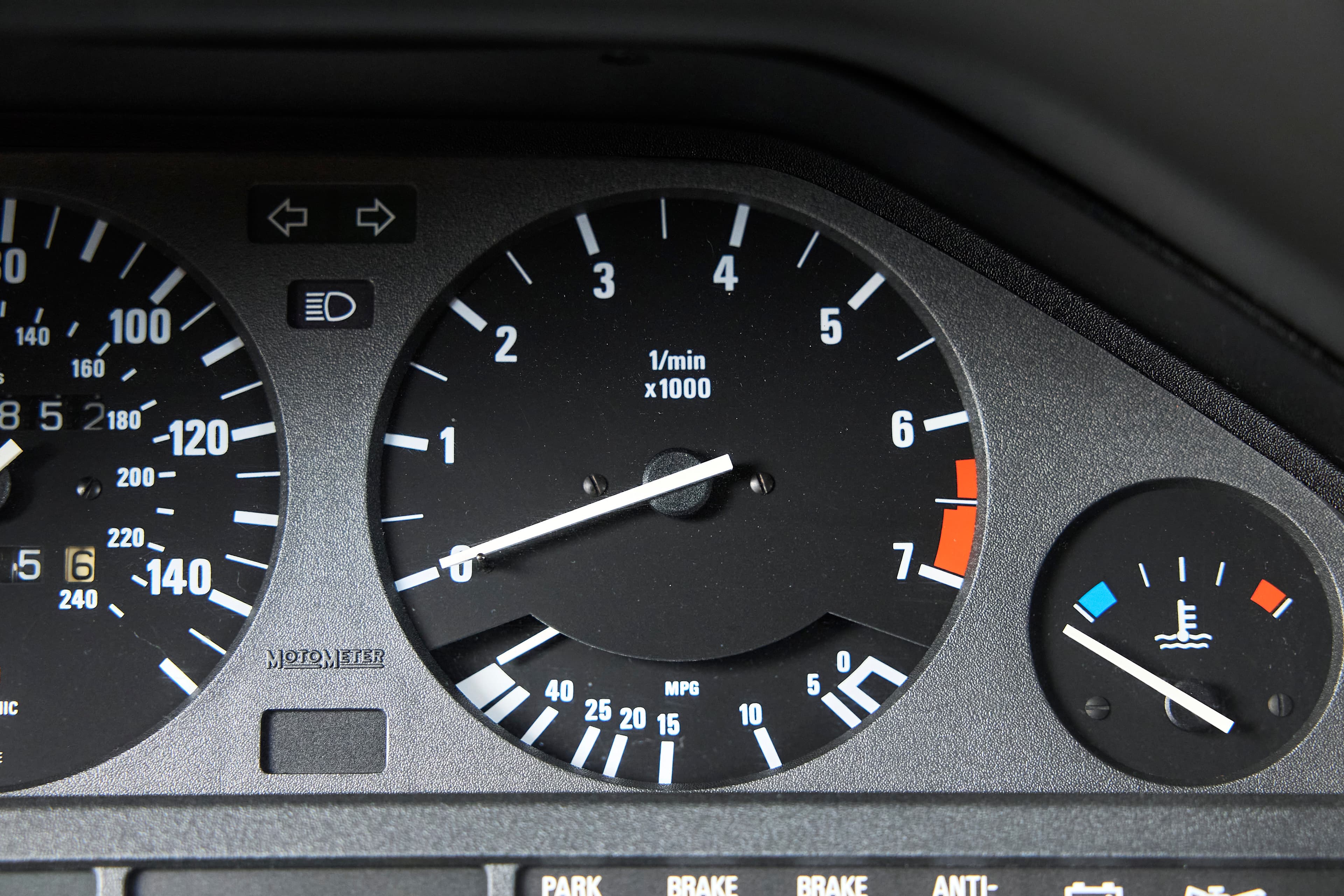 1991 BMW E30 318is - Image 51