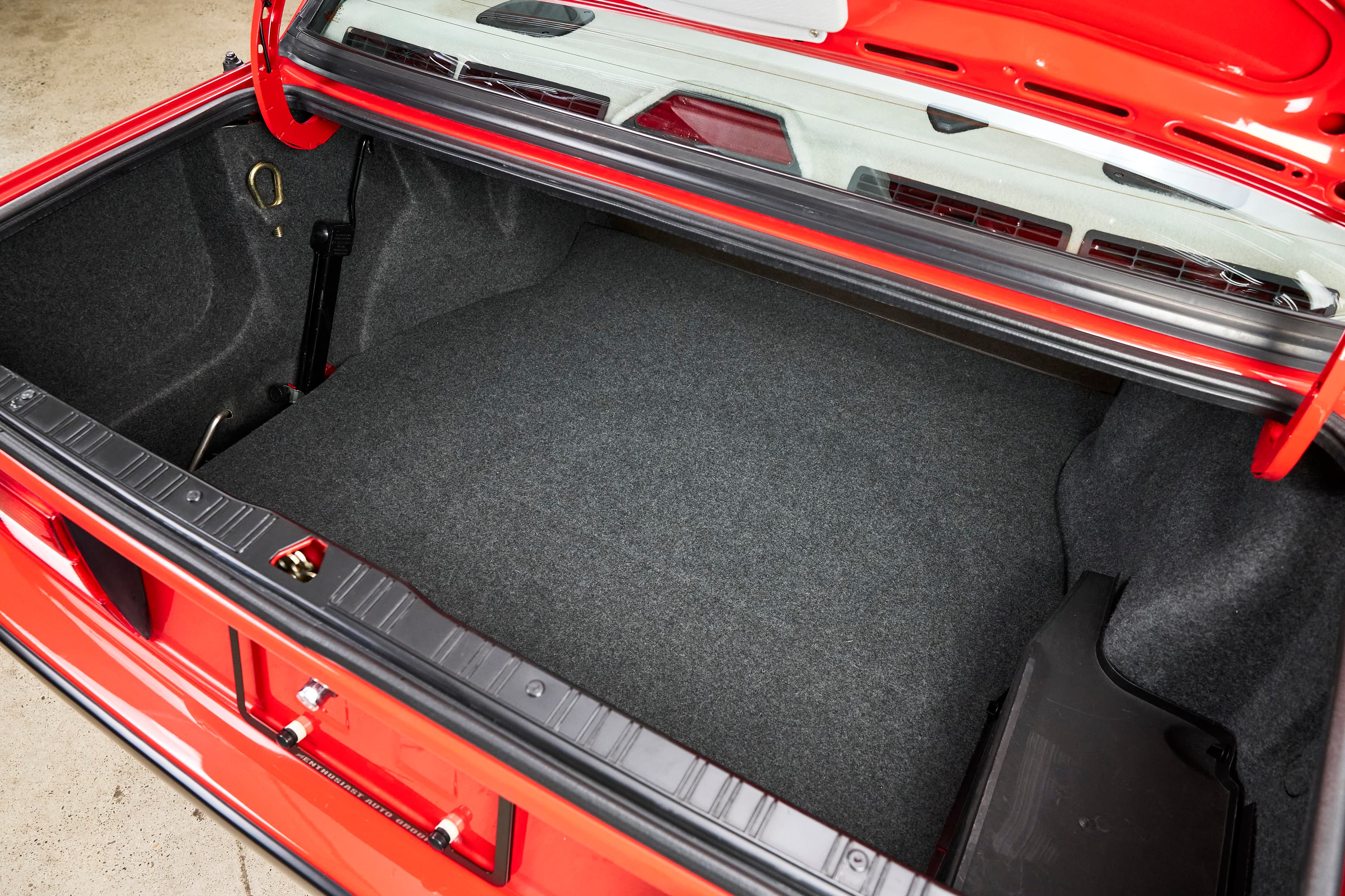 1991 BMW E30 318is - Image 109