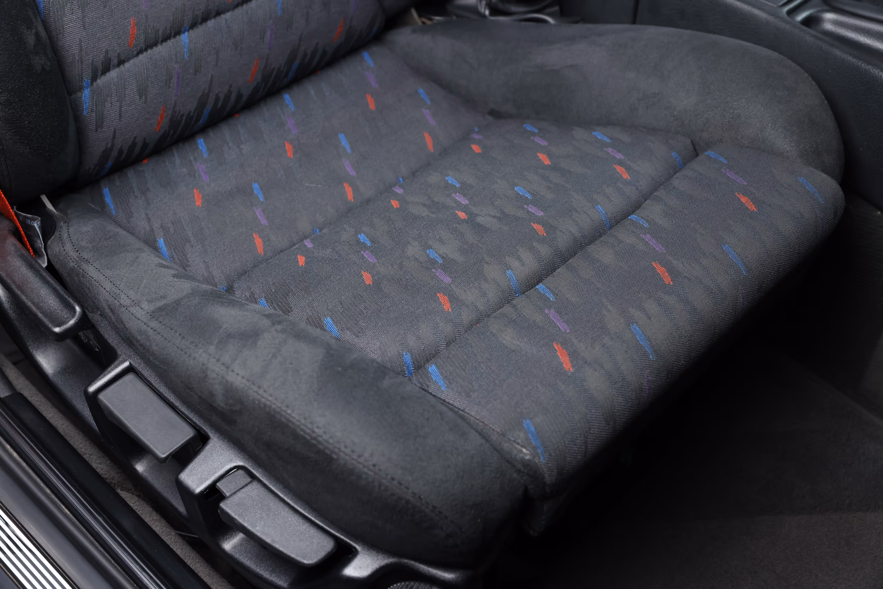 1993 BMW E34 M5 Touring - Image 73