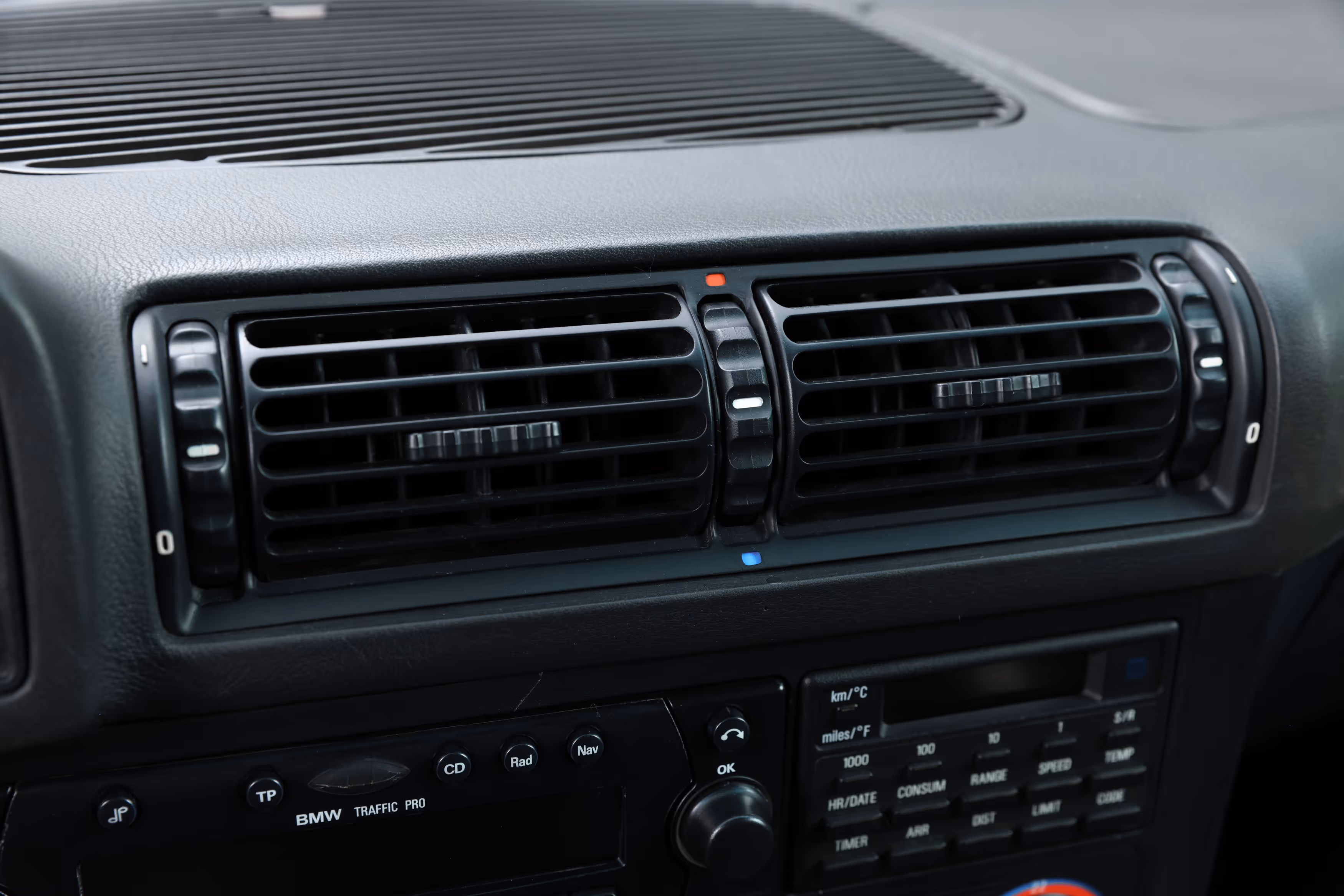1993 BMW E34 M5 Touring - Image 52