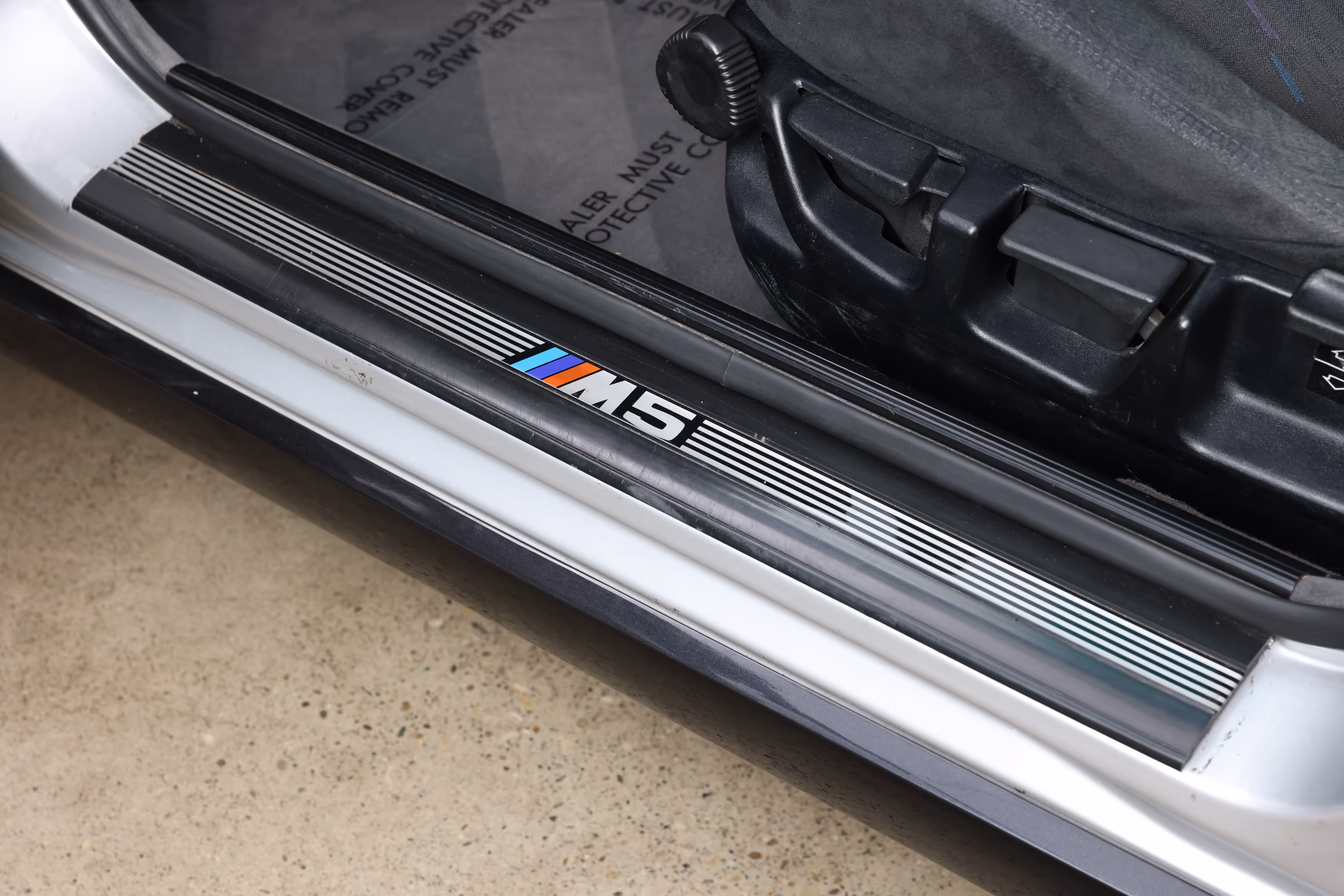 1993 BMW E34 M5 Touring - Image 97