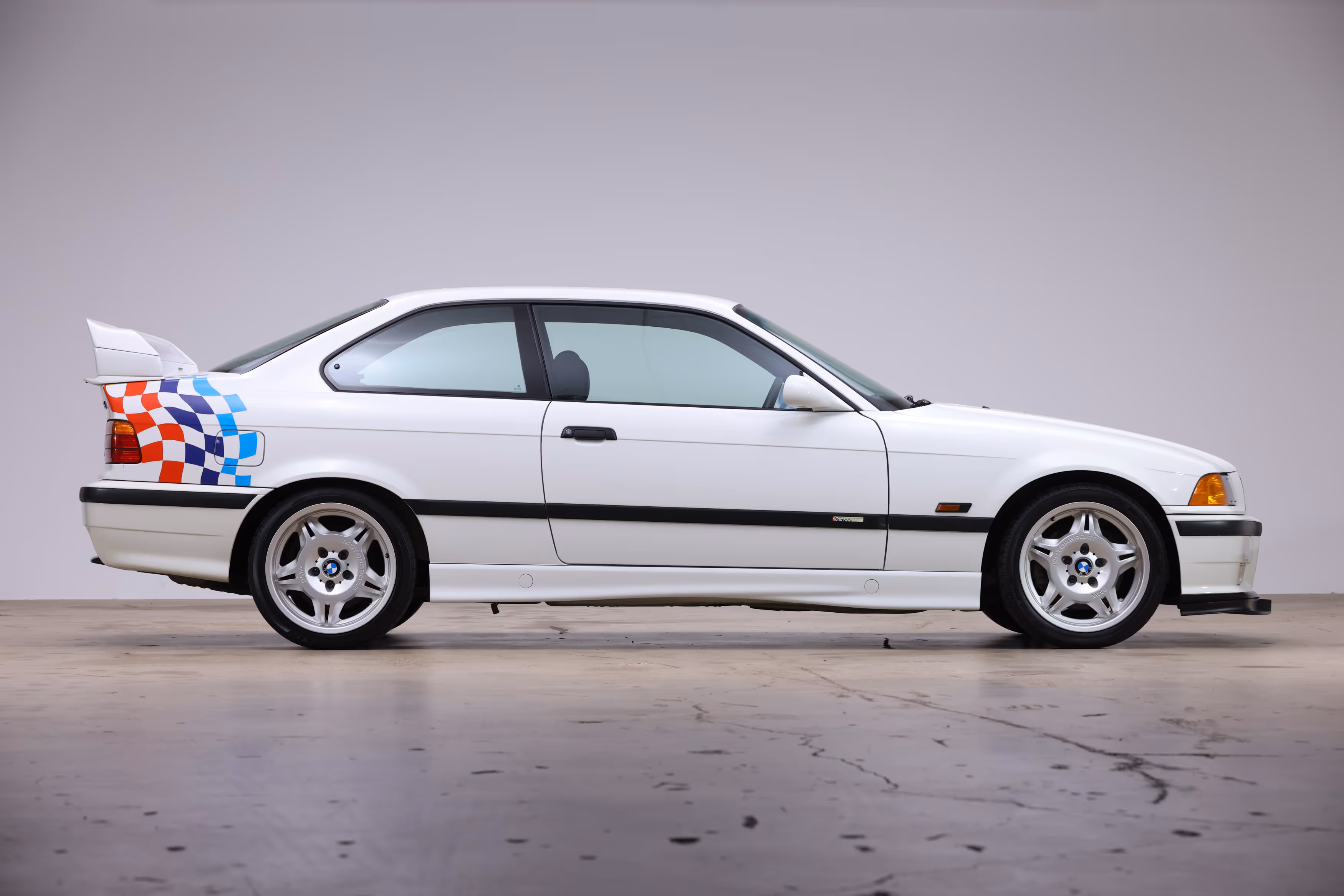 1995 BMW E36 M3 Lightweight - Image 4