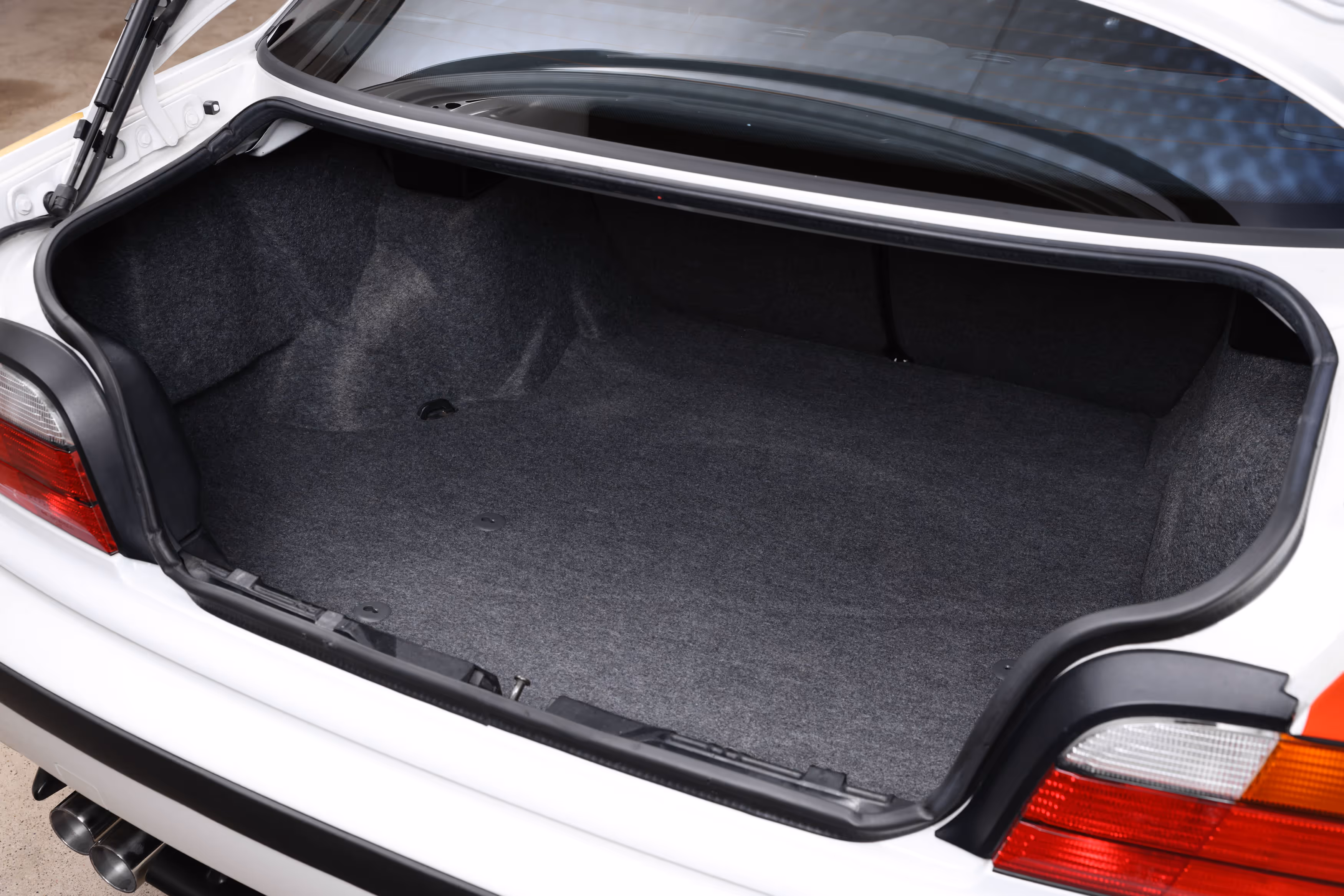 1995 BMW E36 M3 Lightweight - Image 113