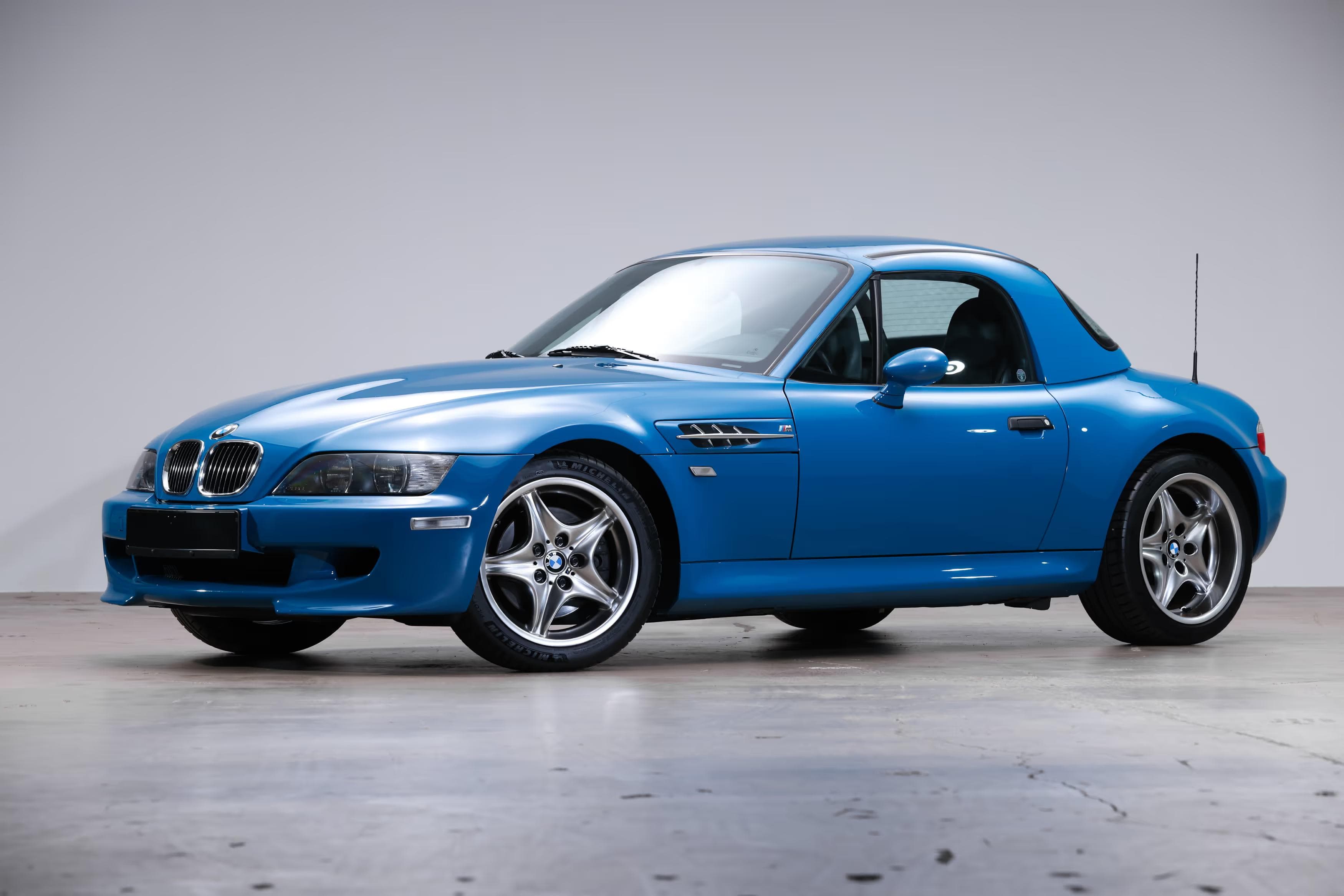 2001 BMW Z3 M-Roadster - Image 2