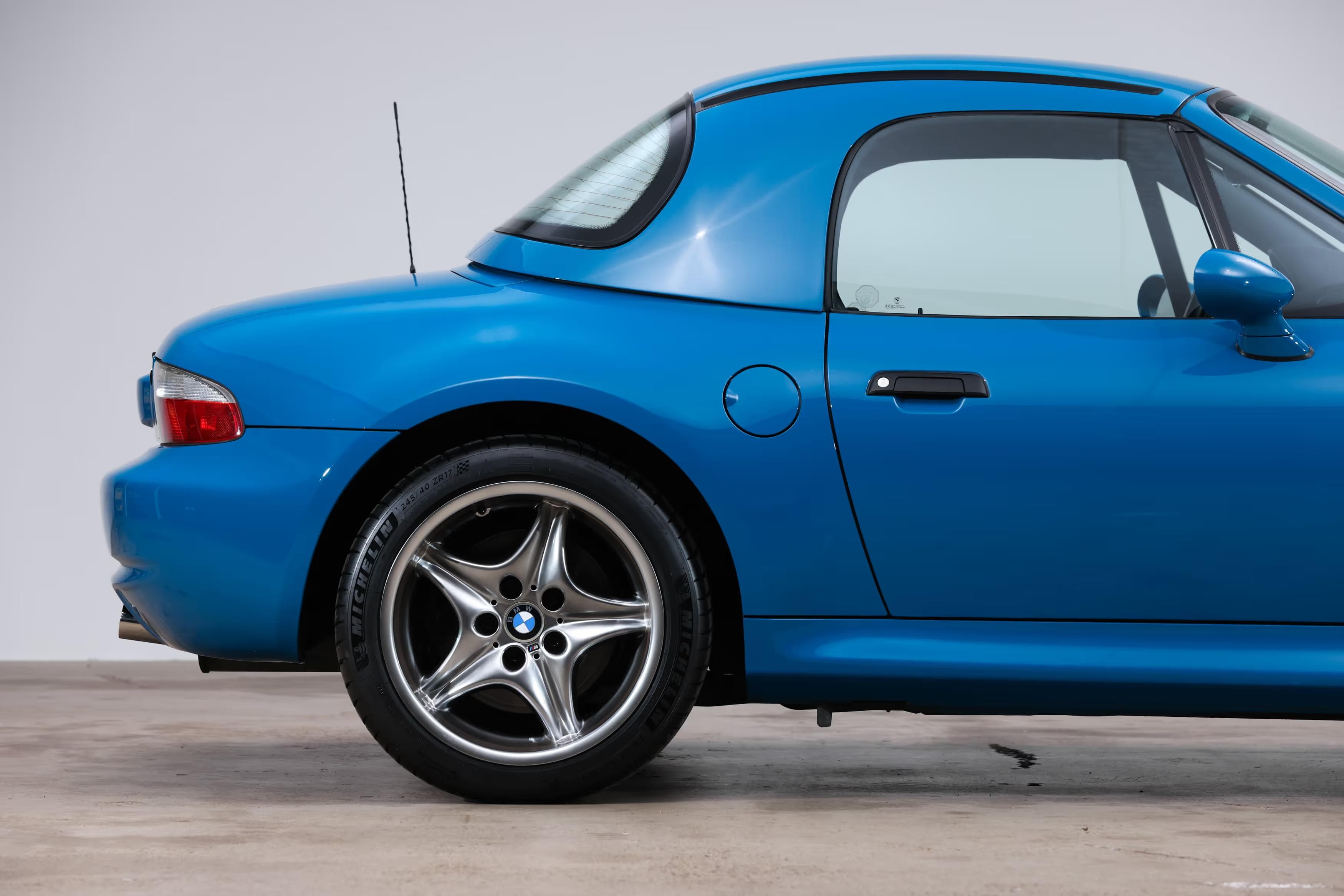 2001 BMW Z3 M-Roadster - Image 12