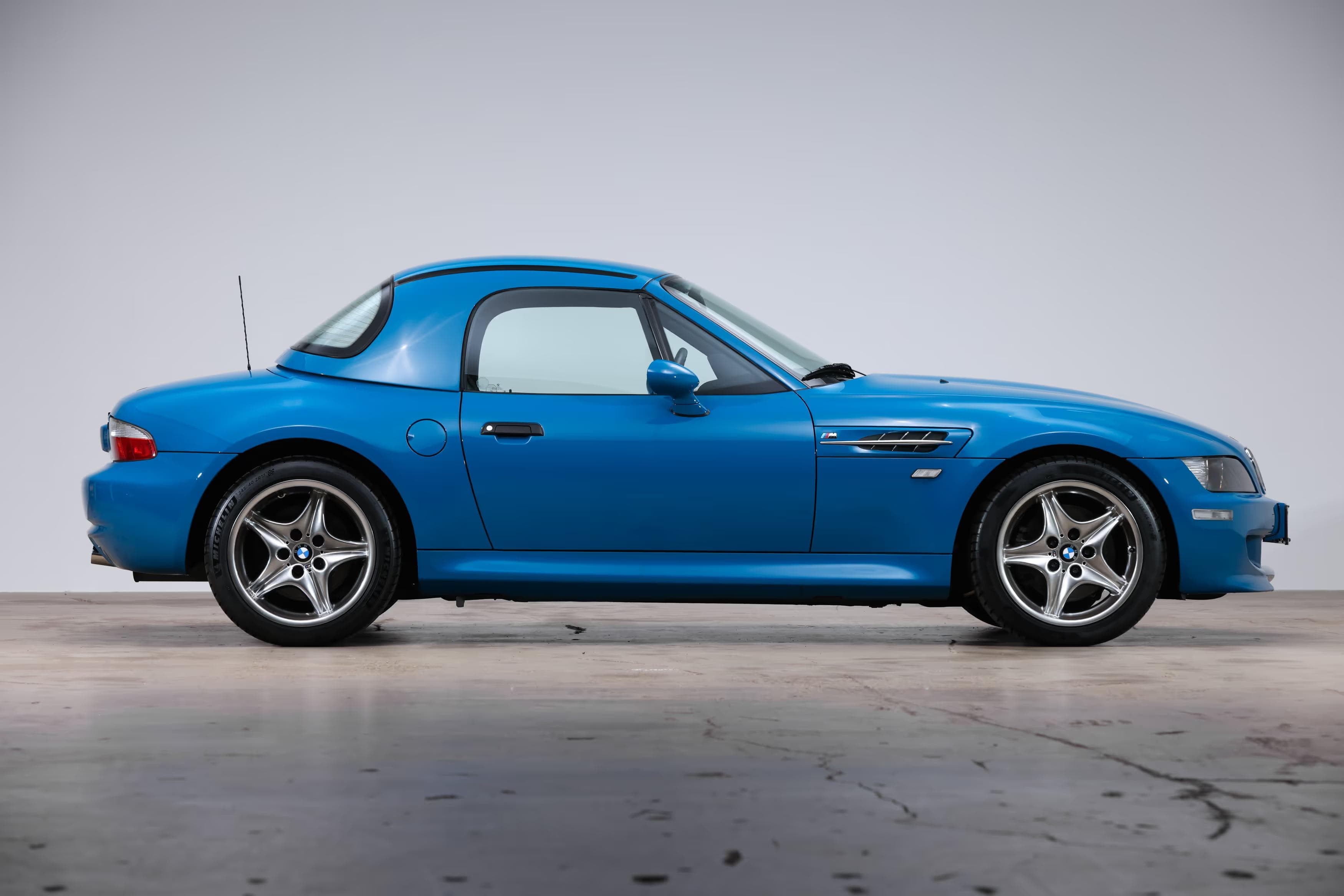 2001 BMW Z3 M-Roadster - Image 5