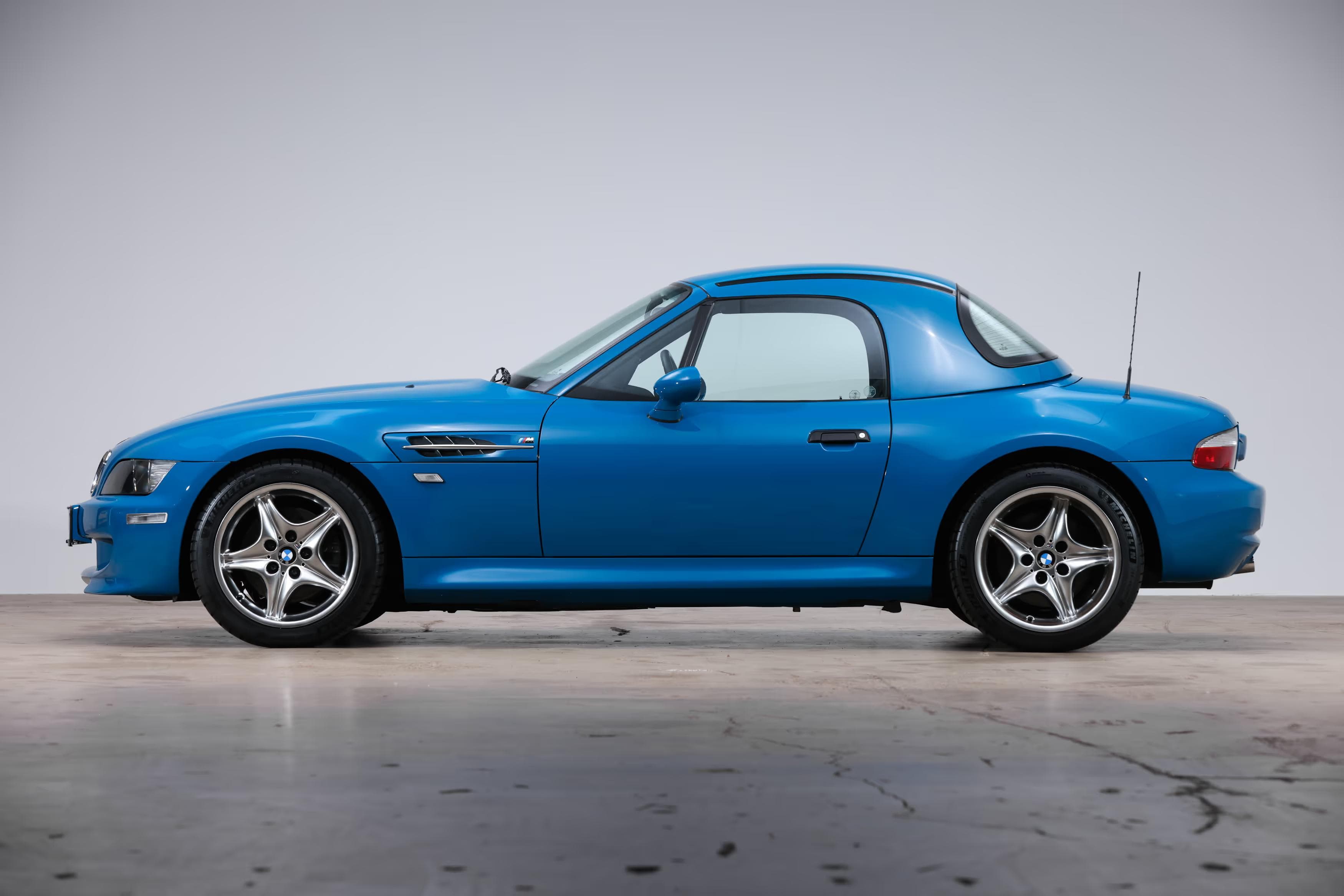 2001 BMW Z3 M-Roadster - Image 9