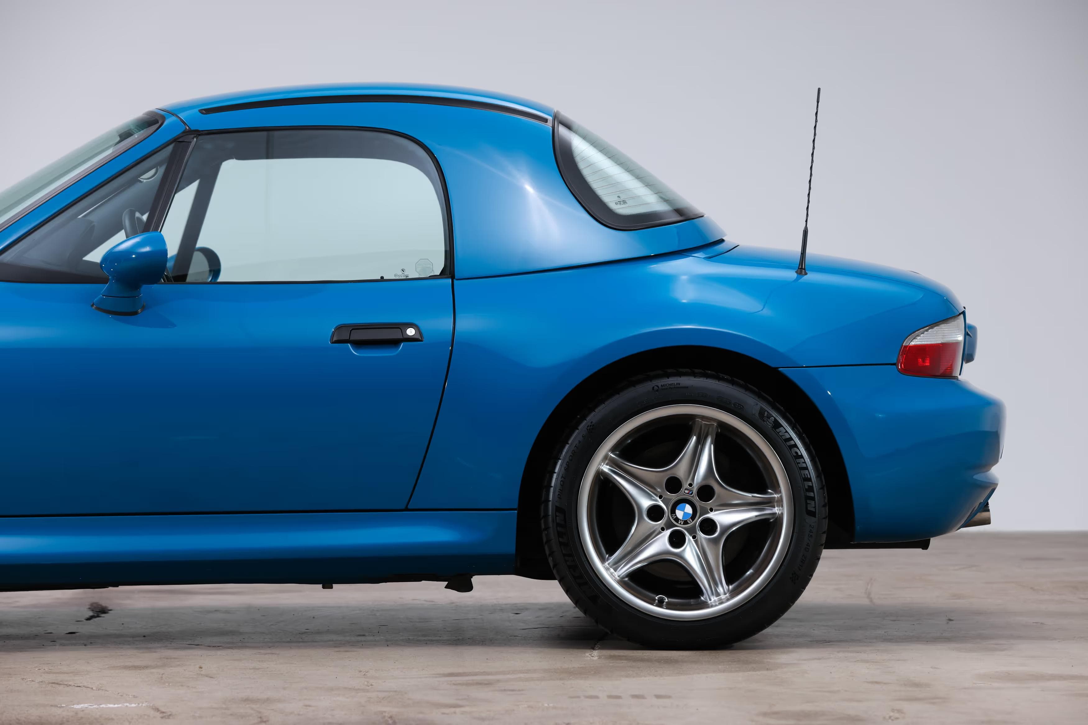 2001 BMW Z3 M-Roadster - Image 11