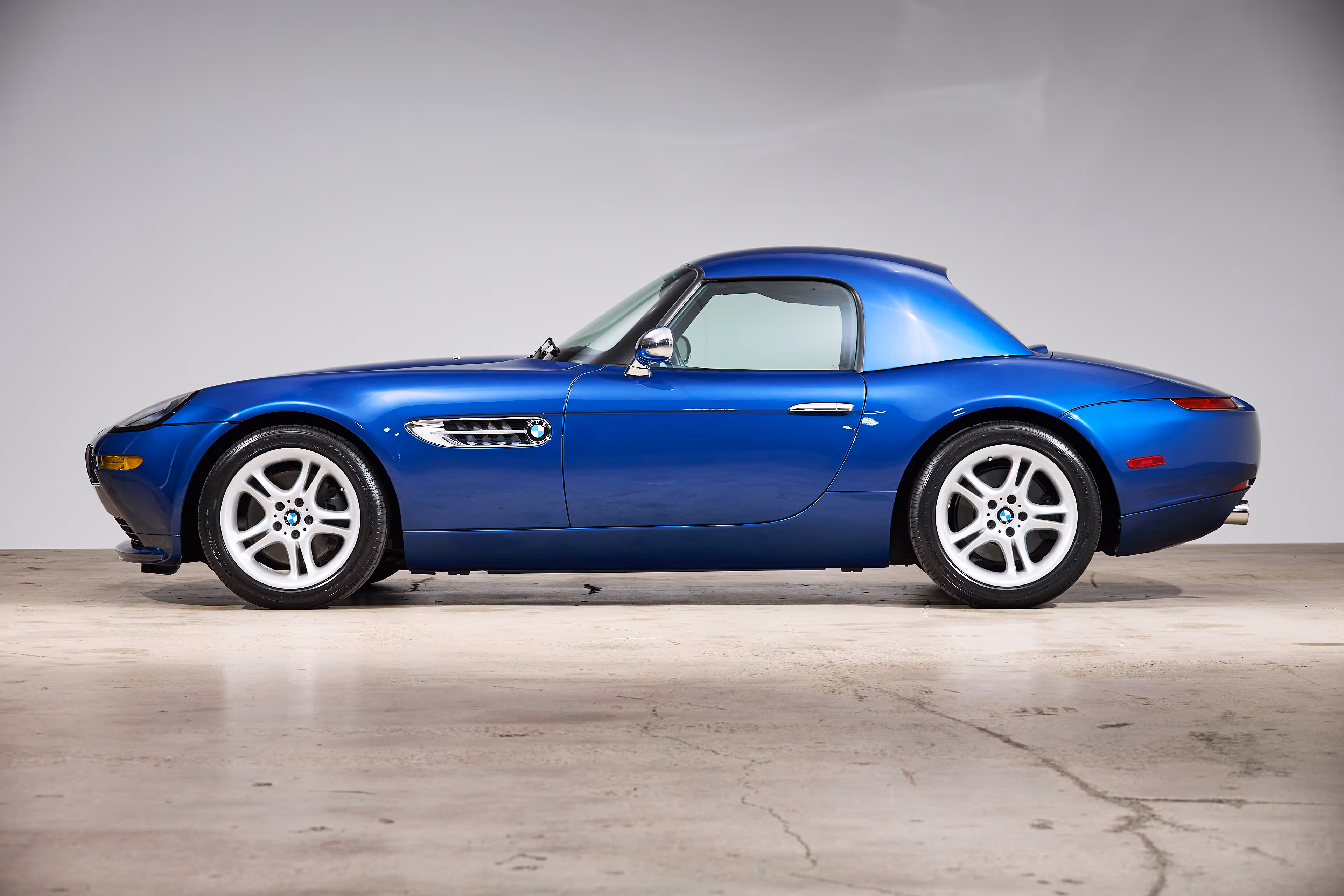 2002 BMW E52 Z8 - Image 6