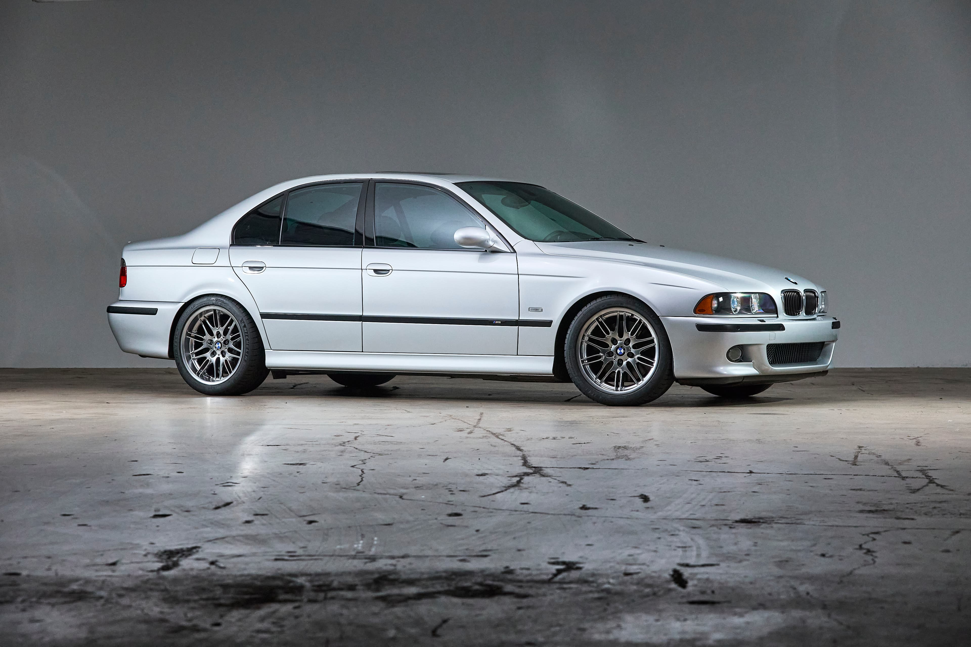 2003 BMW E39 M5 - Image 4