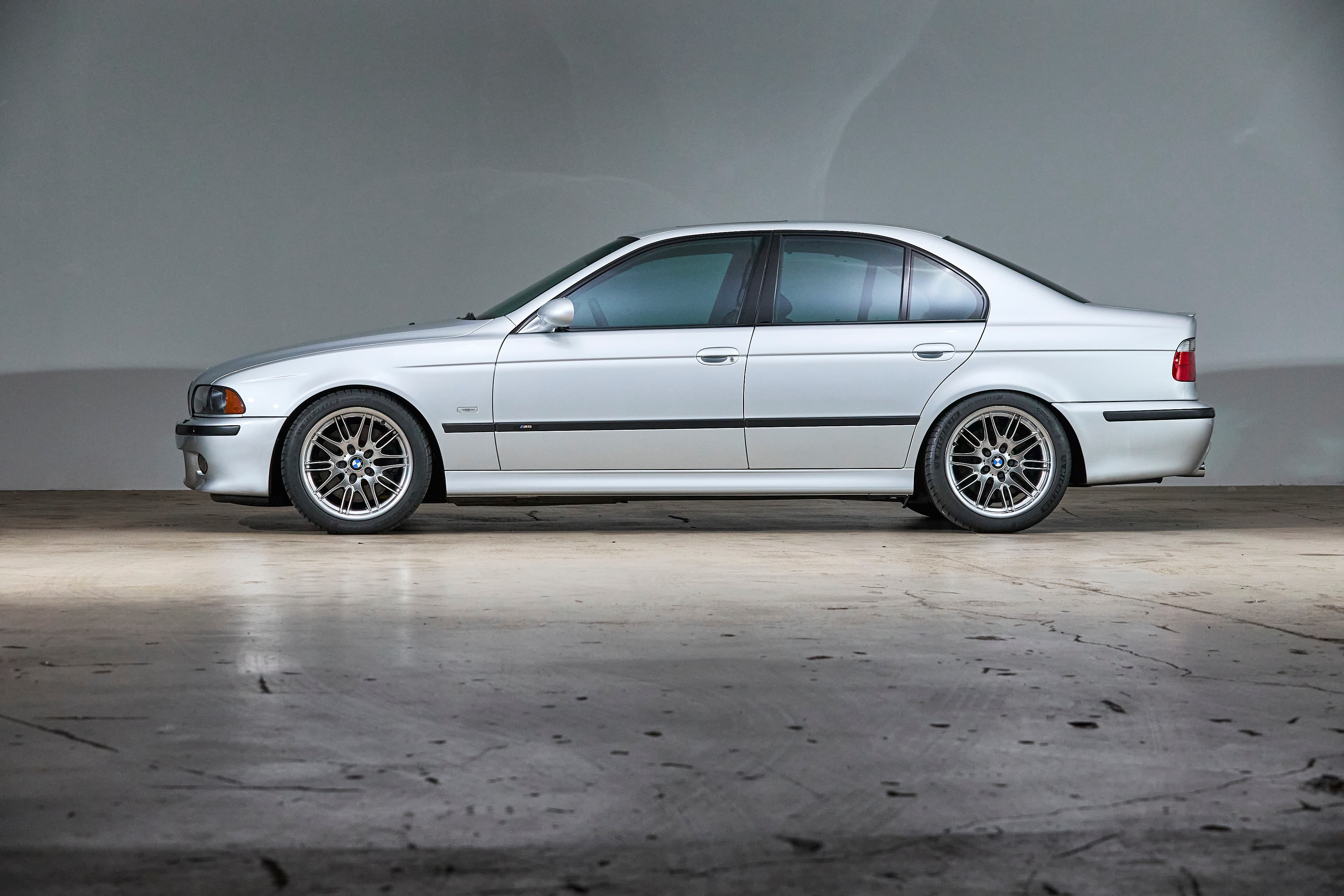2003 BMW E39 M5 - Image 9