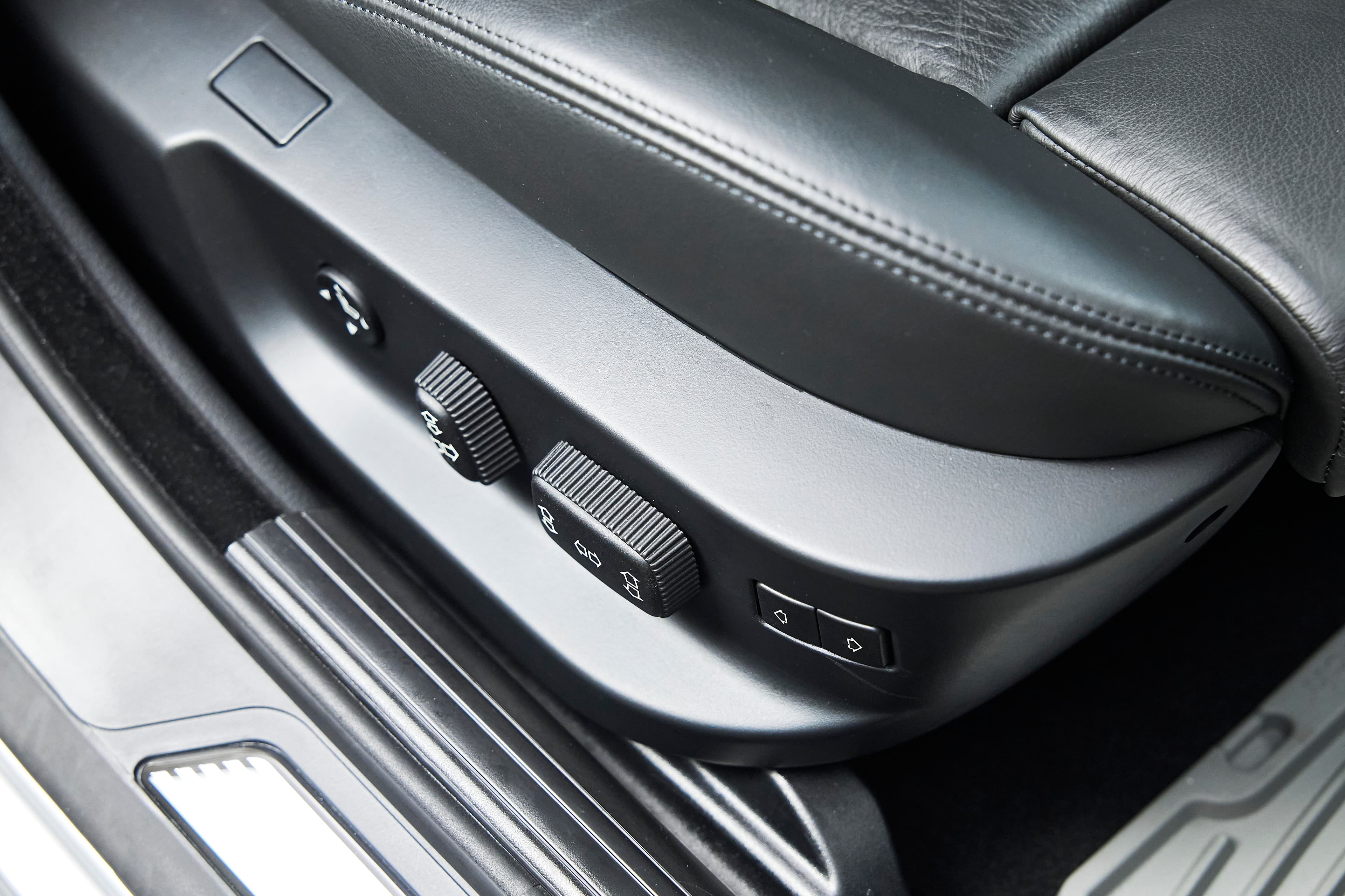 2003 BMW E39 M5 - Image 80
