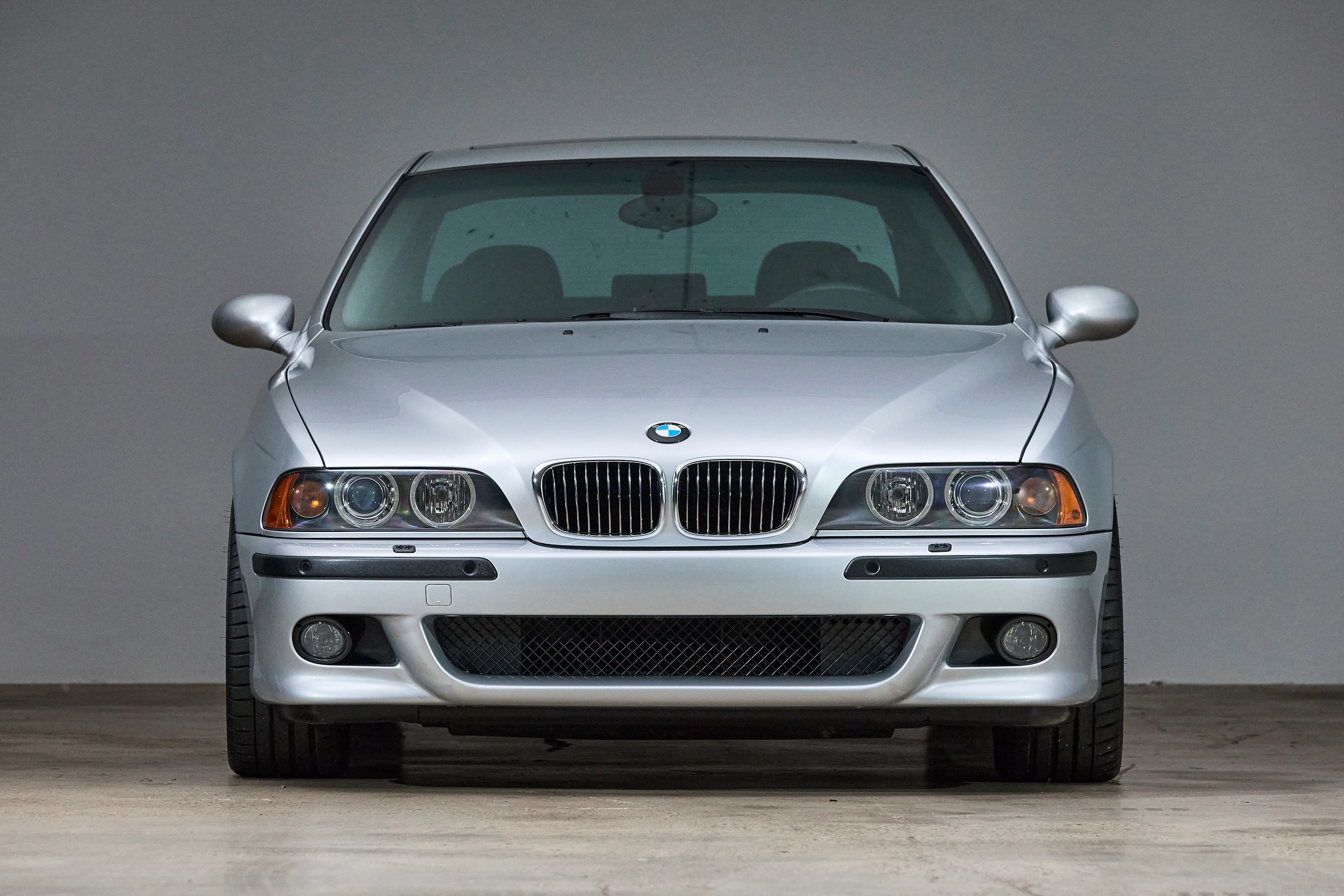 2003 BMW E39 M5